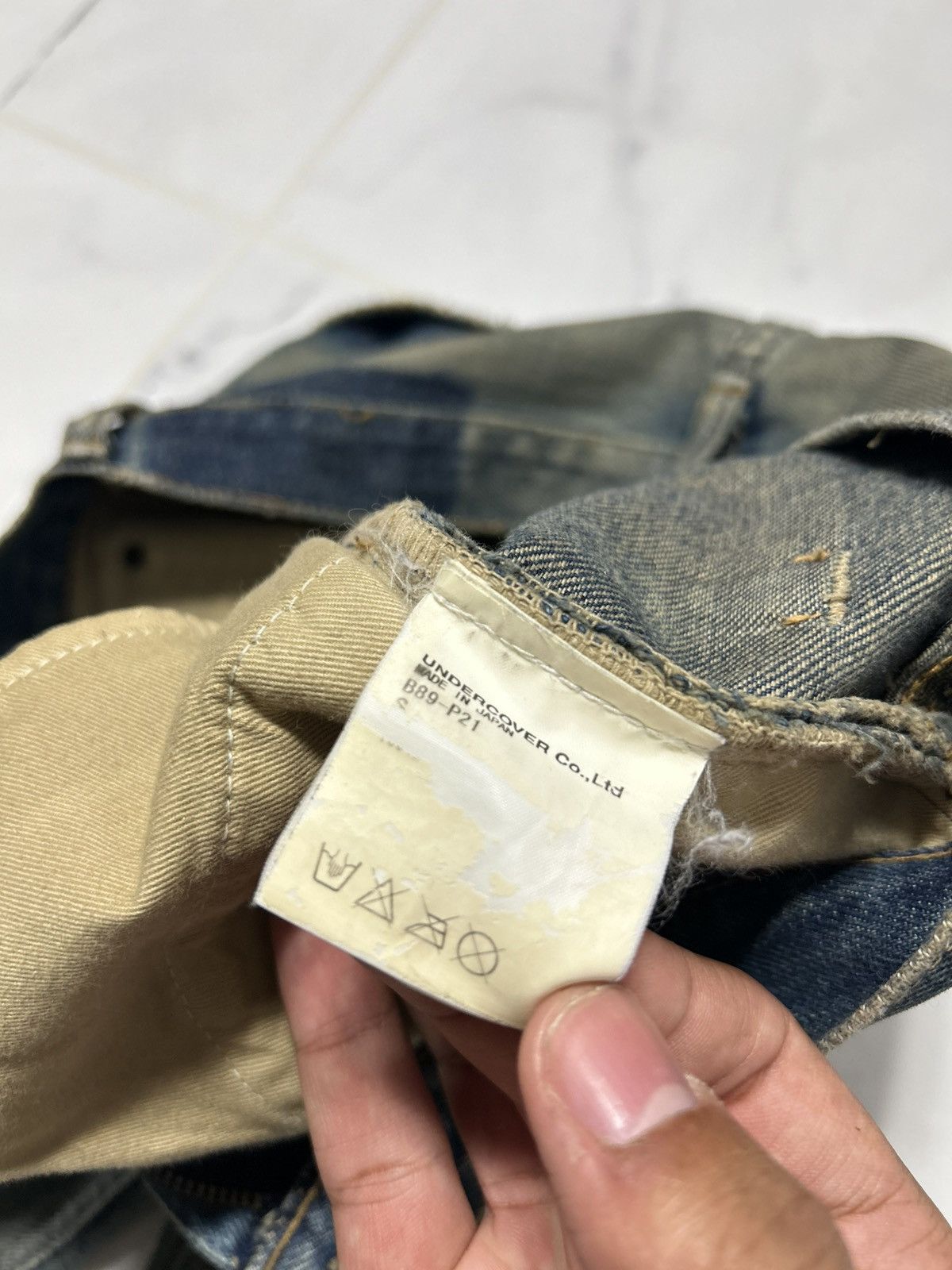 Undercover AW04 Undercover 68 Red Yarn Denim Size 26" / US 2 / IT 38 - 7 Thumbnail