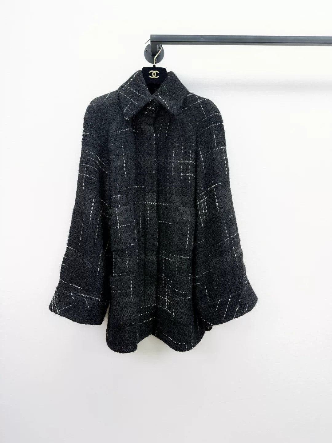 Chanel Chanel Plaid Knit Coat Size S / US 4 / IT 40 - 1 Thumbnail