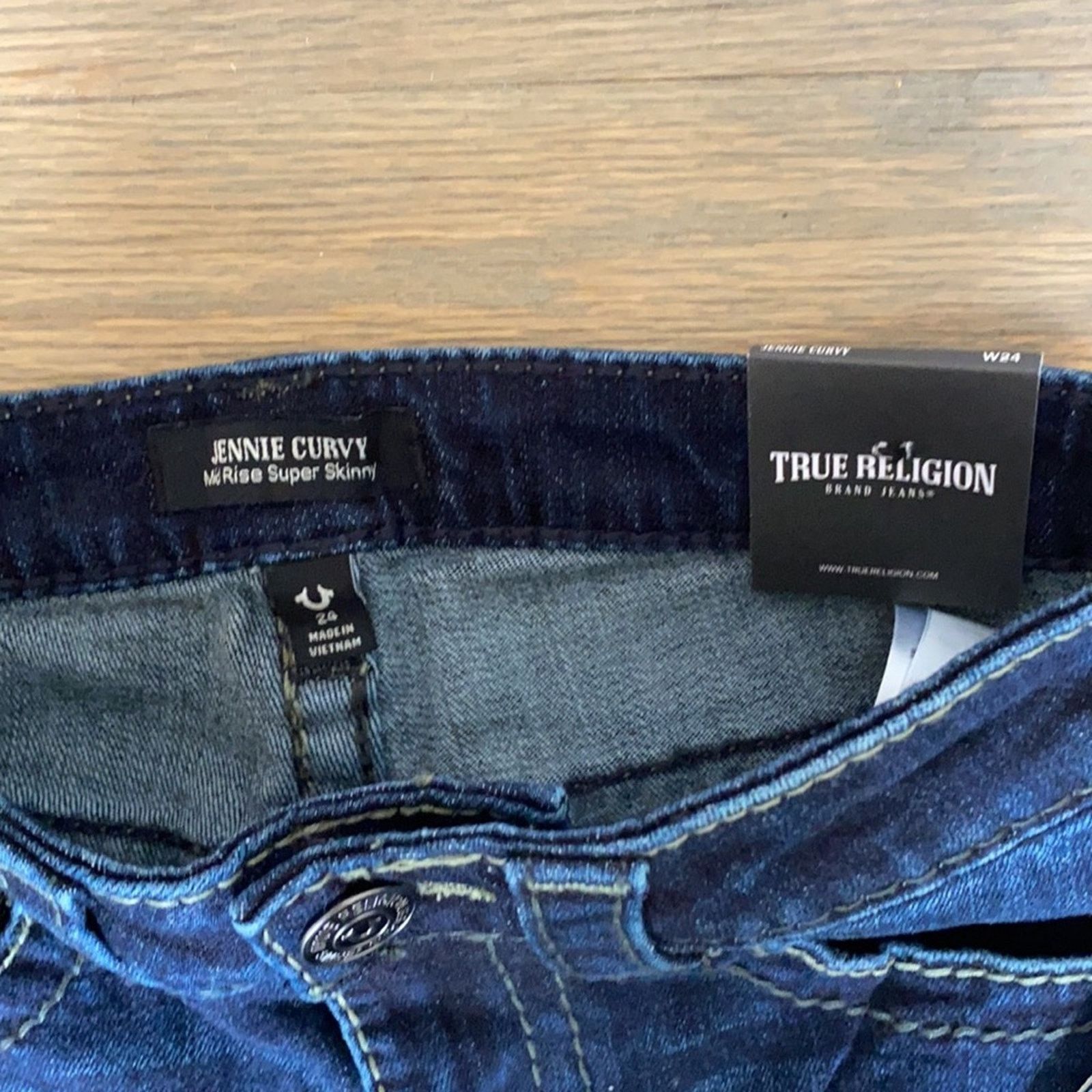 True Religion True Religion Jennie Curvy Mid Rise Super Skinny Jeans Size 24" / US 00 / IT 34 - 3 Thumbnail