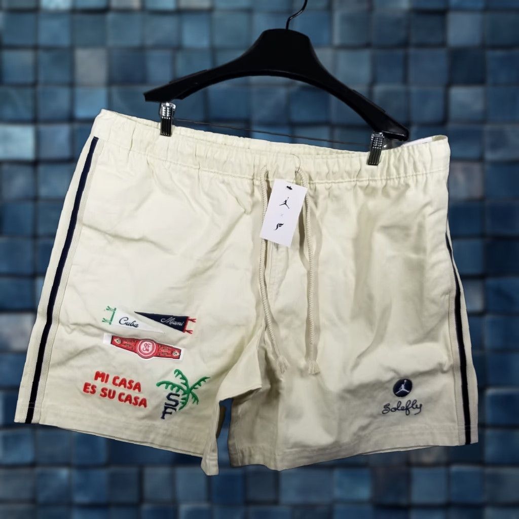 VINTAGE Nike Jordan Pro x Solefly Souvenir Shorts Men 3XL Beige Solid Casual Bottoms Summer 90s Mens