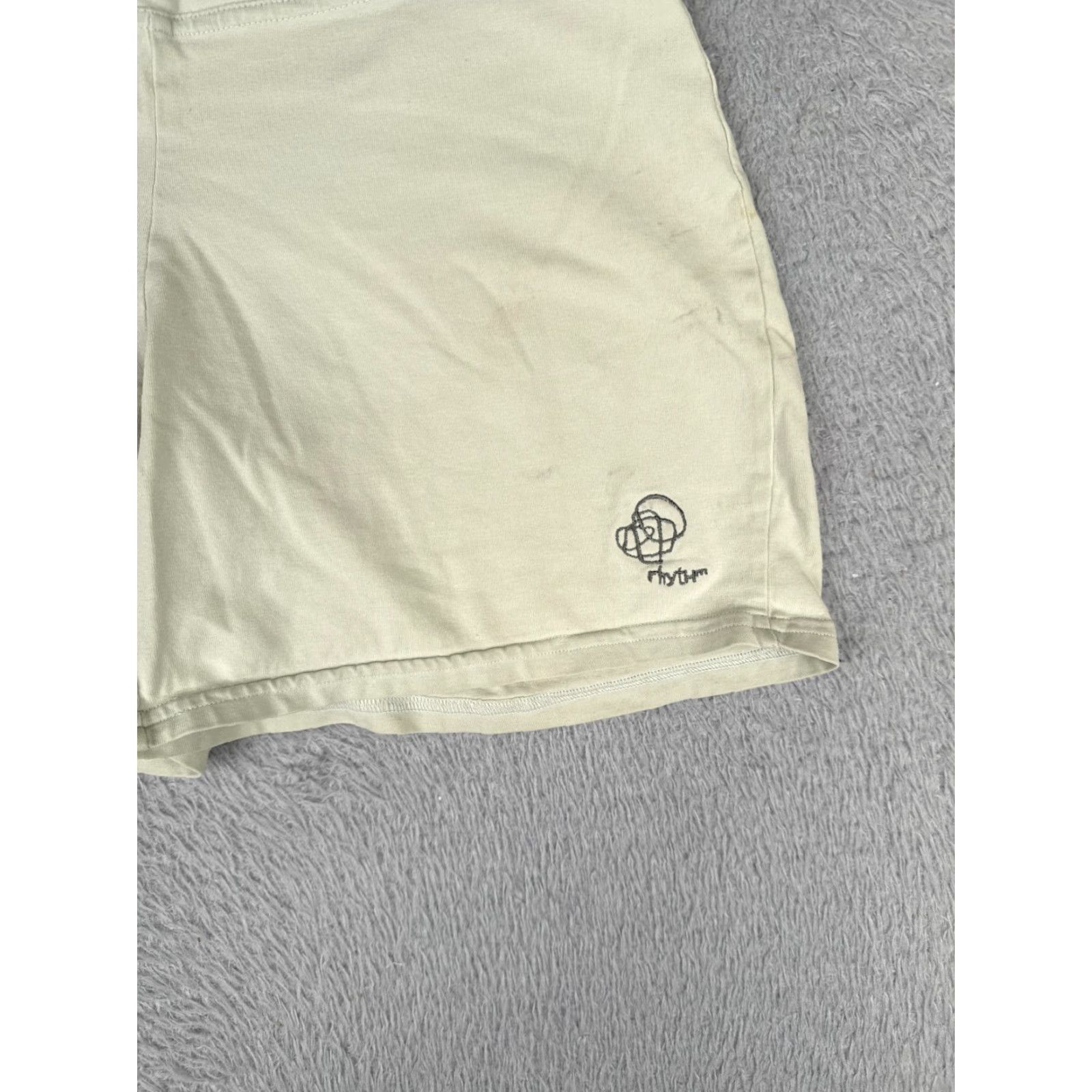Patagonia Patagonia Shorts Womens Small Green Cotton Blend Jersey Fabric Rythm STAINS Size S / US 4 / IT 40 - 2 Thumbnail