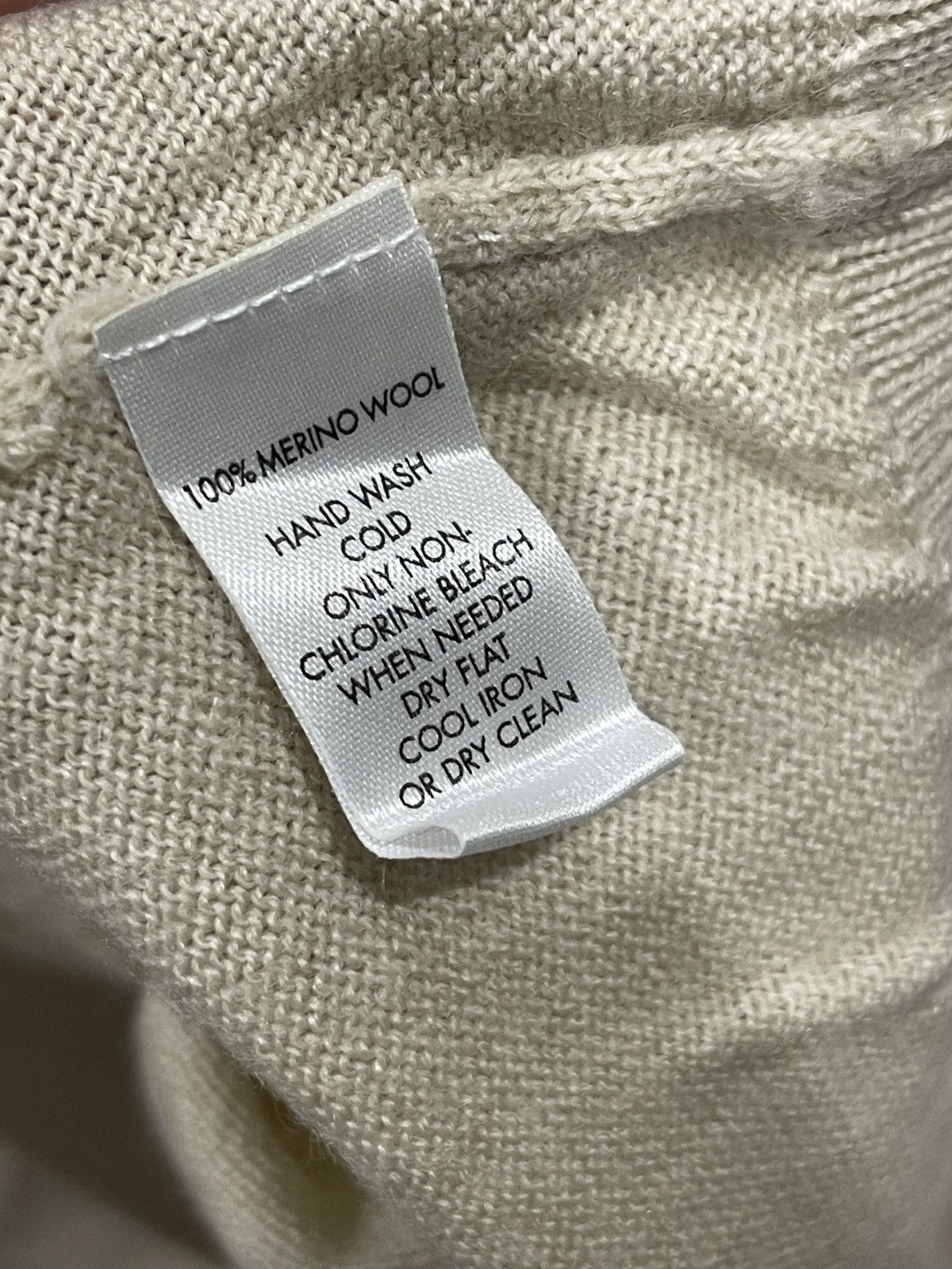 Calvin Klein Light beige wool sweater calvin klein jumper m Size US M / EU 48-50 / 2 - 15 Thumbnail