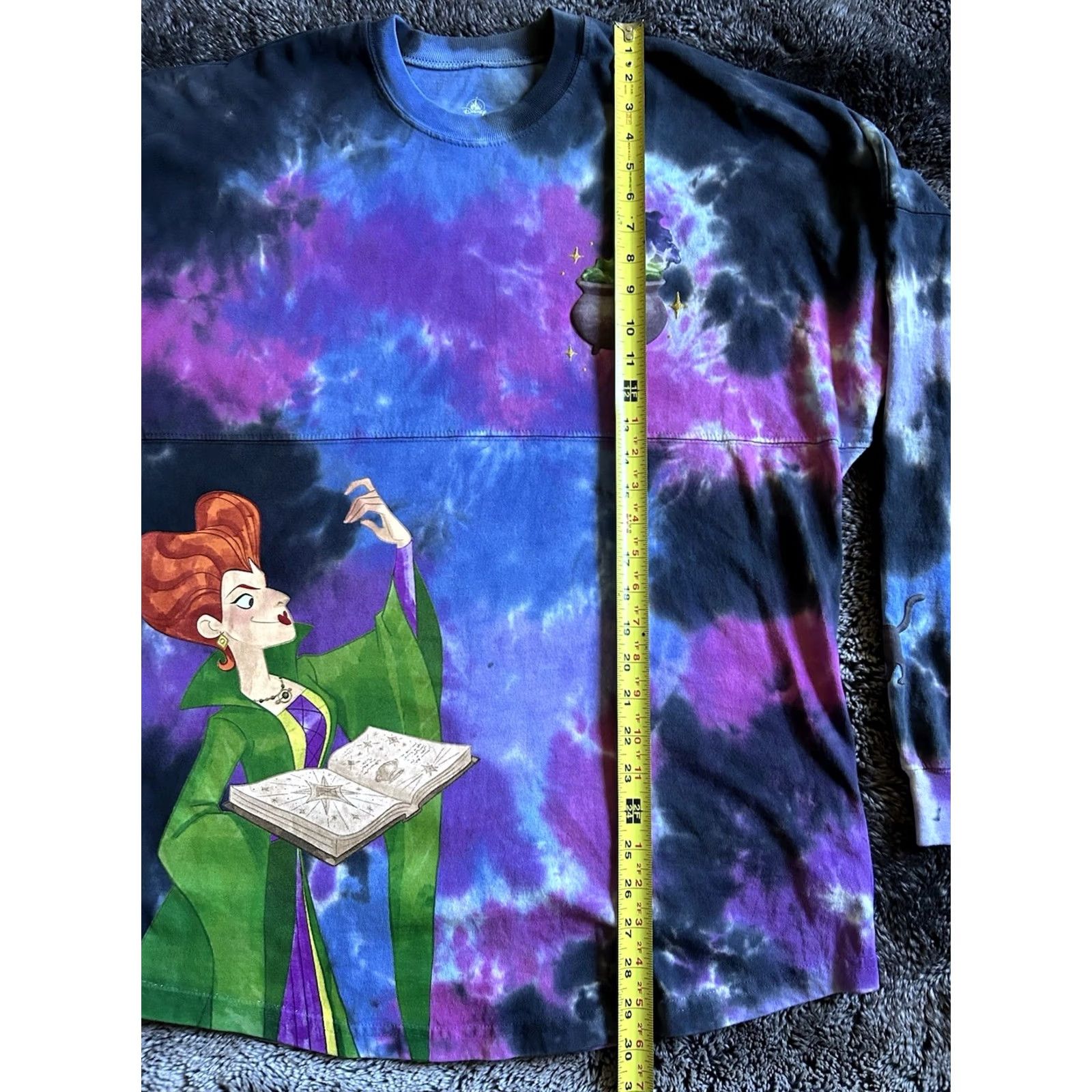 Disney Disney Spirit Jersey Hocus Pocus Tonight We Fly Sweatshirt Adults M Tie Dye Multicolor Pullover Long Sleeve Graphic Print Mens Womens Size M / US 6-8 / IT 42-44 - 7 Thumbnail