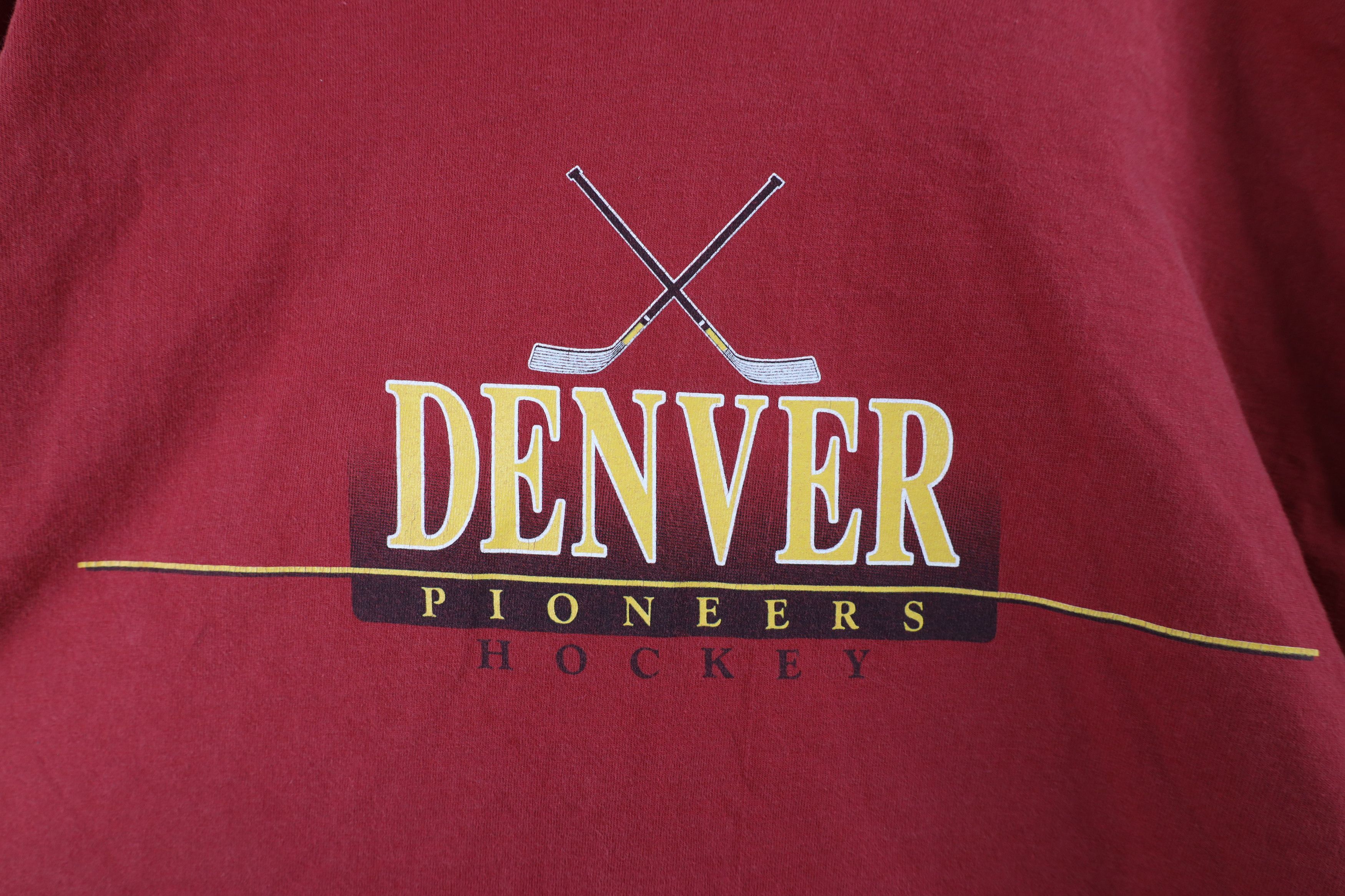 Vintage Vintage 90s University of Denver Long Sleeve T-Shirt Red Size US XXL / EU 58 / 5 - 5 Thumbnail