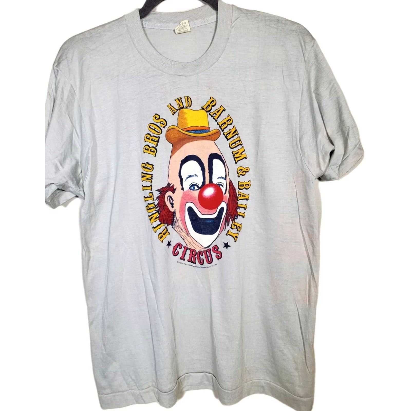 Vintage VINTAGE Ringling Brothers and Barnum & Bailey Circus Clown T-Shirt Adult L Gray Silk Screen Front and Back 80s Shirt Unisex Mens Womens Size US L / EU 52-54 / 3 - 2 Thumbnail