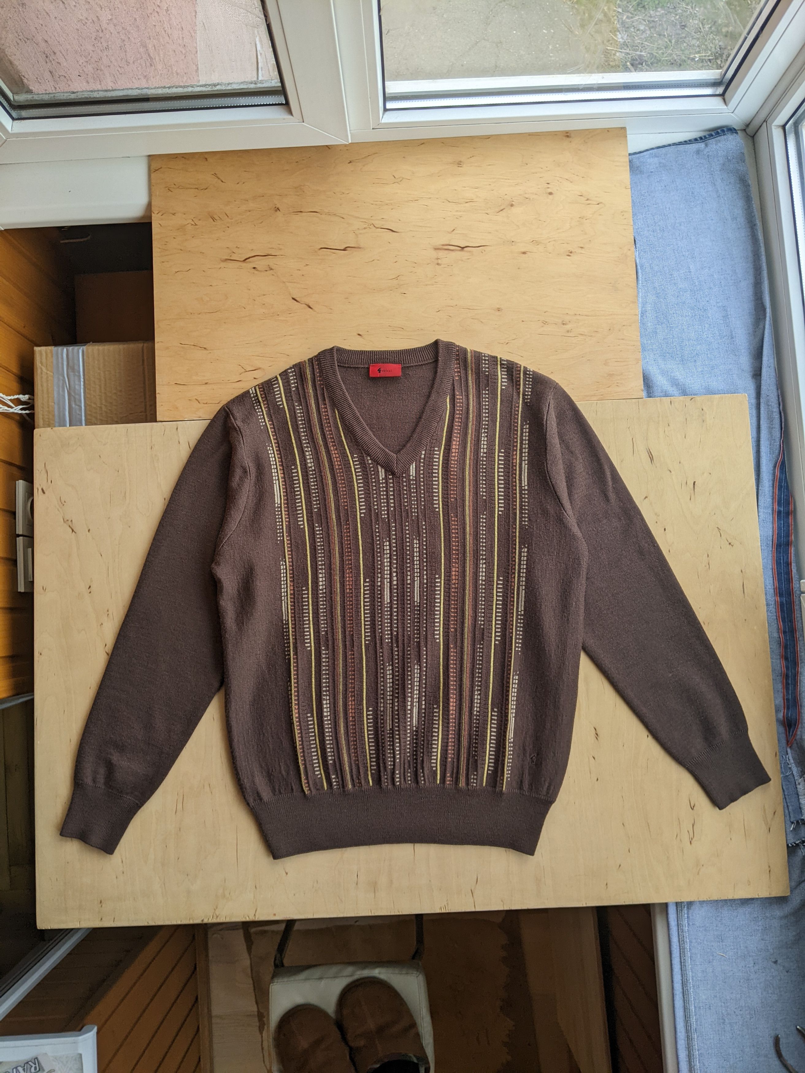 Gabicci Vintage Gabicci Sweater VNeck Cardigan Knitwear Coogi Jumper Size US M / EU 48-50 / 2 - 1 Thumbnail