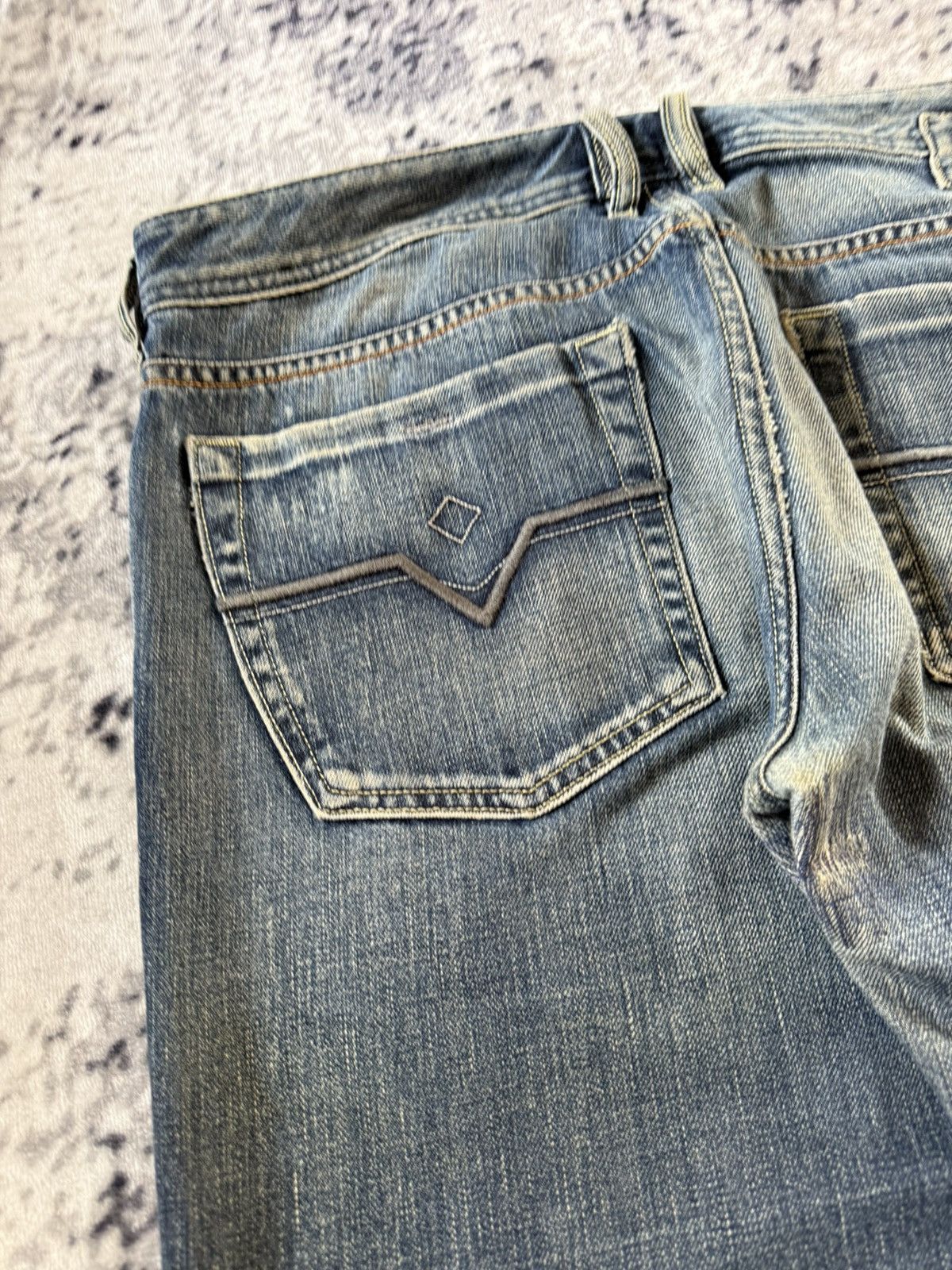 Diesel Diesel Fade Wash Zatiny Flared Jeans Italy Made Size US 34 / EU 50 - 14 Thumbnail