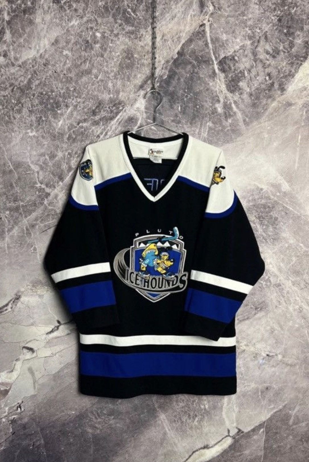 Disney Crazy Y2K! Vintage Disney Pluto K9 ice hockey jersey ! Size US M / EU 48-50 / 2 - 1 Thumbnail