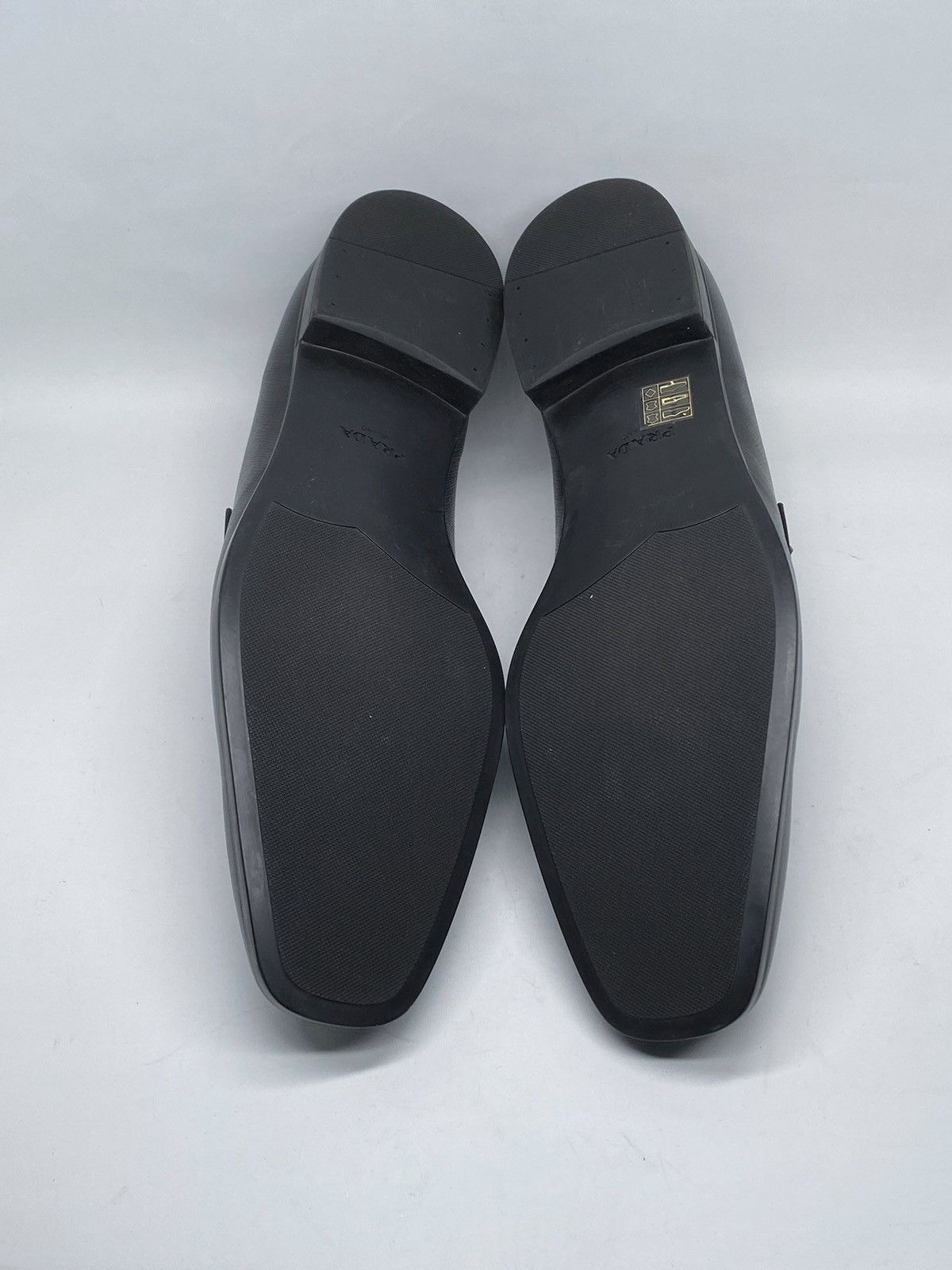Prada Prada Saffiano Leather Penny Loafer size 12/ us size 13 Size US 13 / EU 46 - 12 Thumbnail