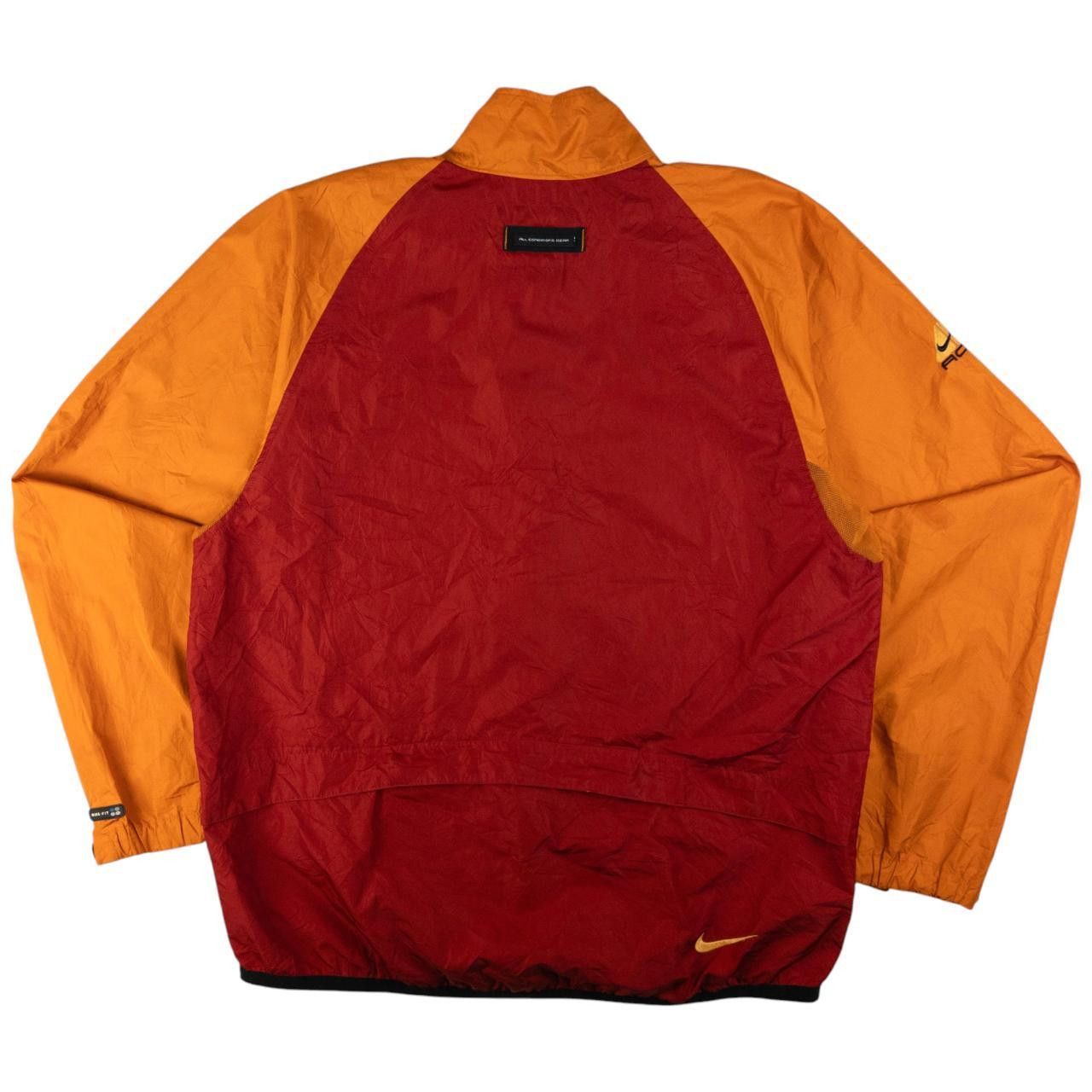 Nike ACG Vintage Nike ACG Lightweight Zip Up Jacket Size L Size US L / EU 52-54 / 3 - 2 Thumbnail