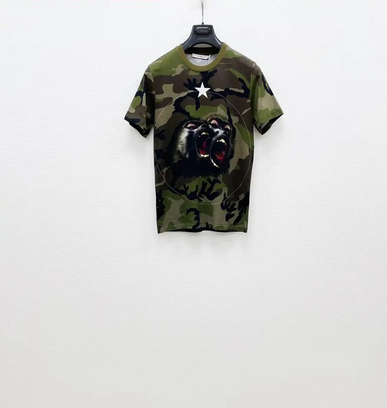 Givenchy Givenchy Camouflage Men's Short Sleeve T-Shirt 0089 Size US S / EU 44-46 / 1 - 1 Thumbnail