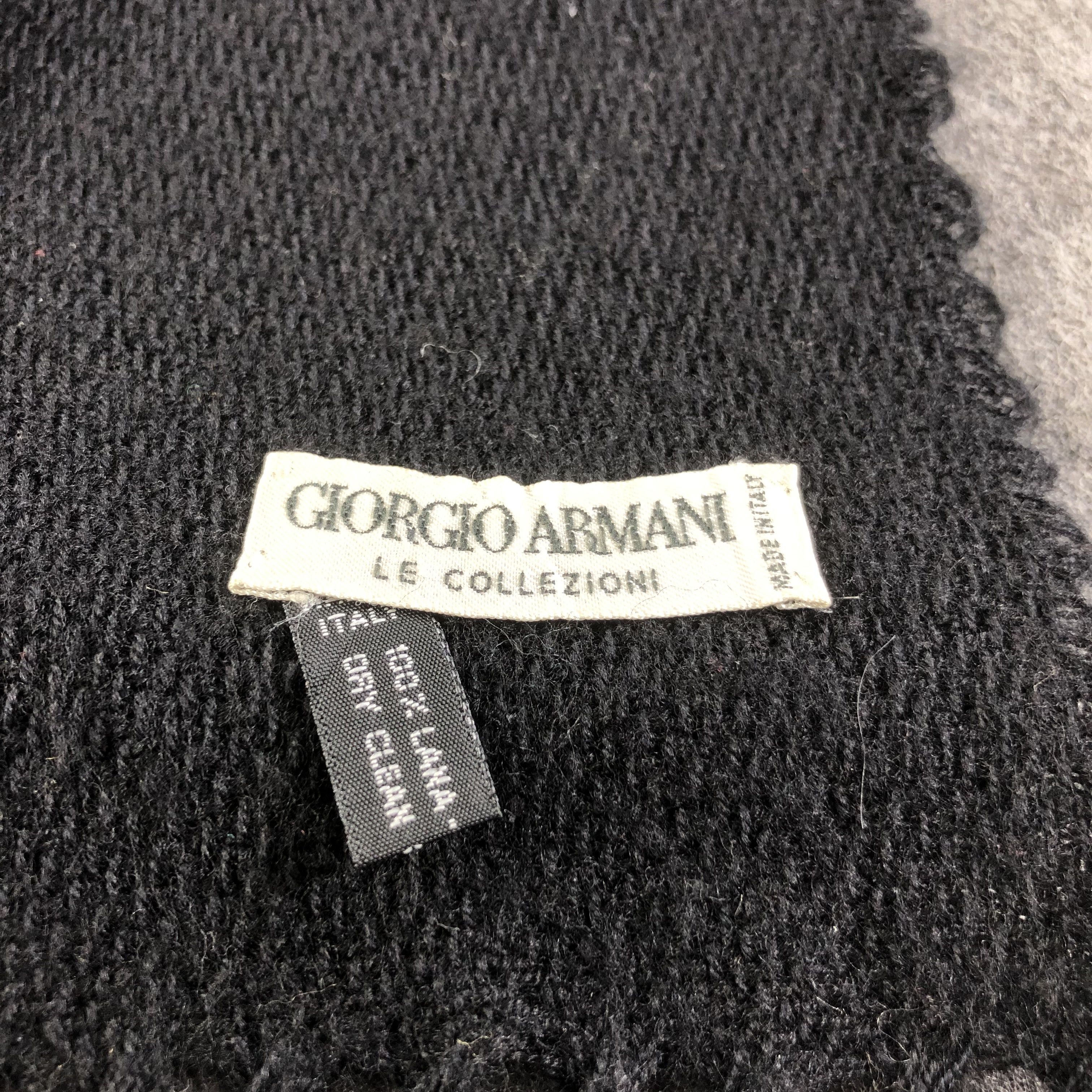 Giorgio Armani Giorgio Armani Plain Black Wool Scarf Muffler V1635 Size ONE SIZE - 4 Thumbnail