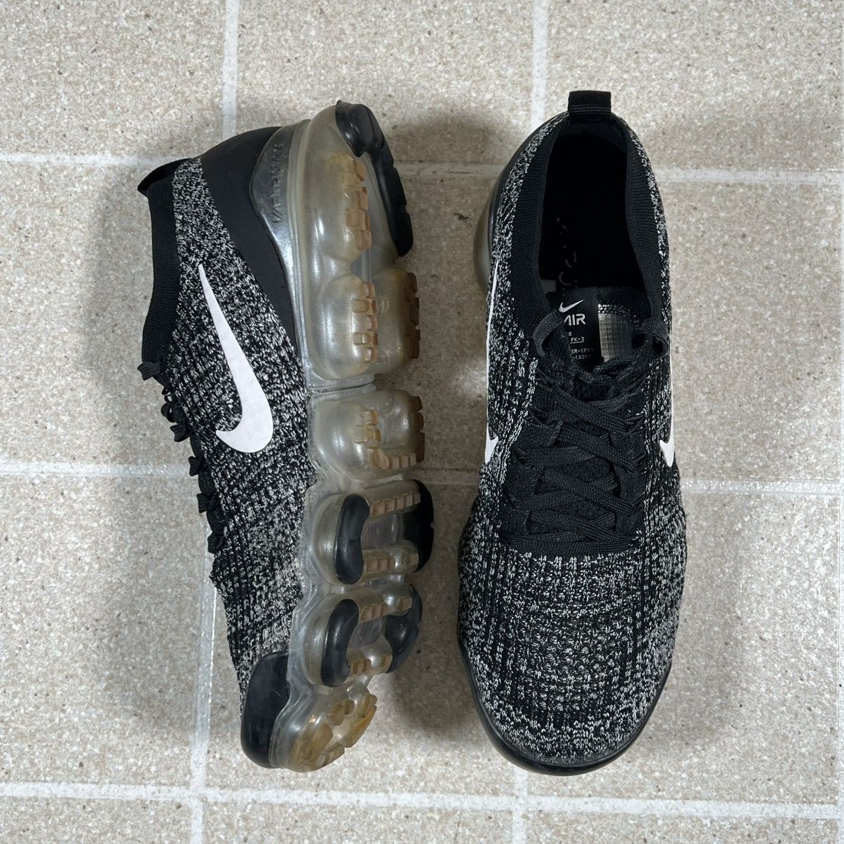 Nike Nike Air Vapormax Flyknit 3 Shoes 10.5 Black Oreo Sneakers Size US 10.5 / EU 43-44 - 4 Thumbnail