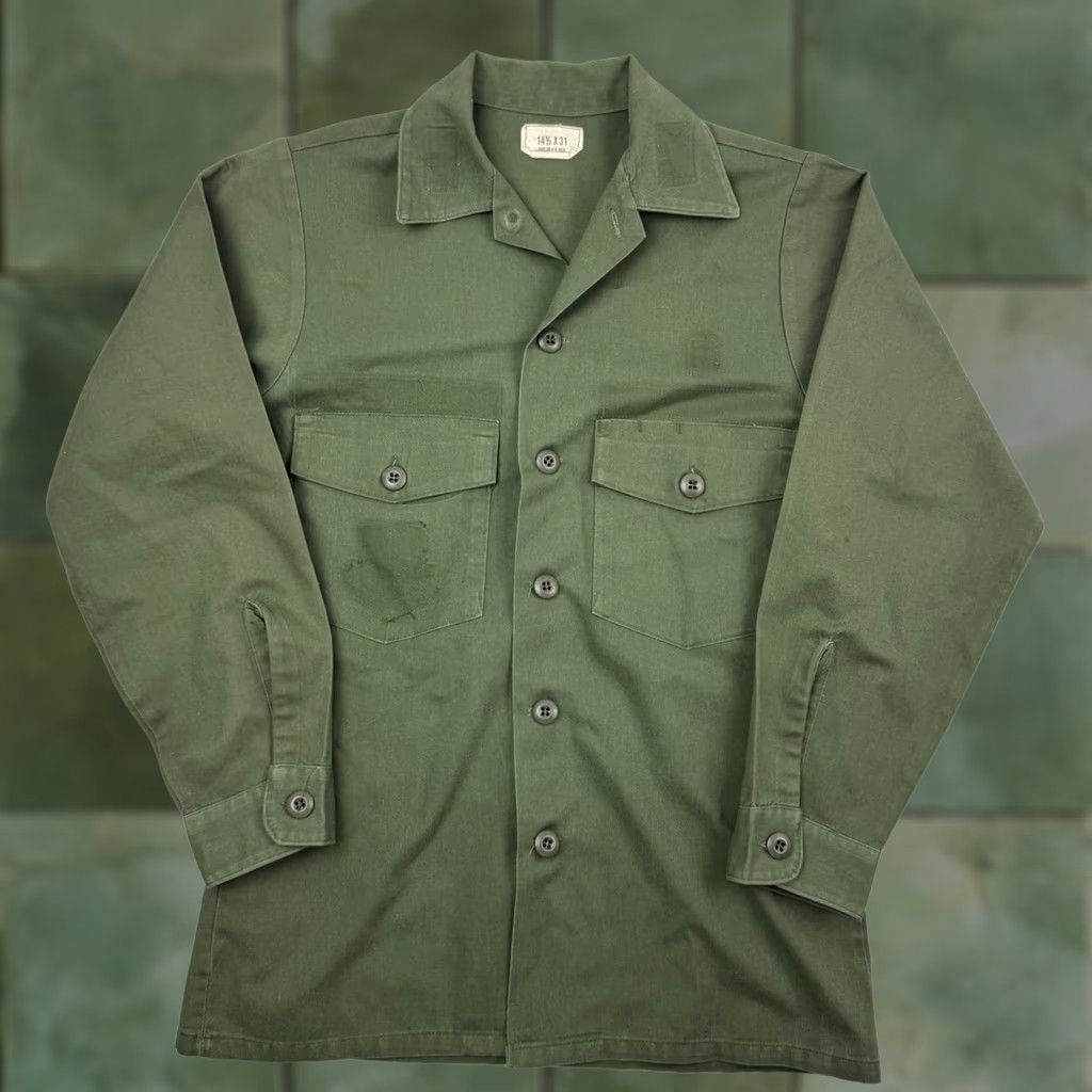 Vintage VINTAGE Army Button-Up Shirt Adults Small Green 80s Military USA Shirt Mens Button-Up Size US S / EU 44-46 / 1 - 1 Thumbnail
