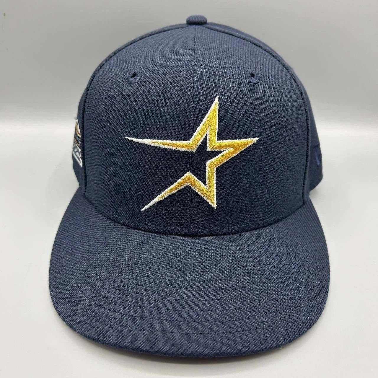 New Era Houston Astros Hat Men 7 1/4 Navy Pink MLB Fitted Cap Size ONE SIZE - 1 Thumbnail