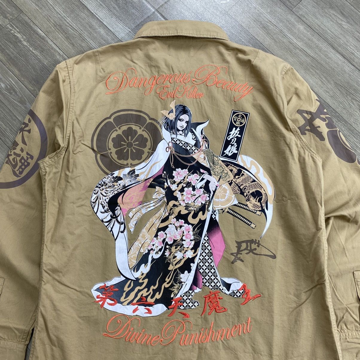 Japanese Brand 2000s Divine Retribution Dengarous Beauty Evil Sukajan Shirt Size US XXL / EU 58 / 5 - 2 Thumbnail