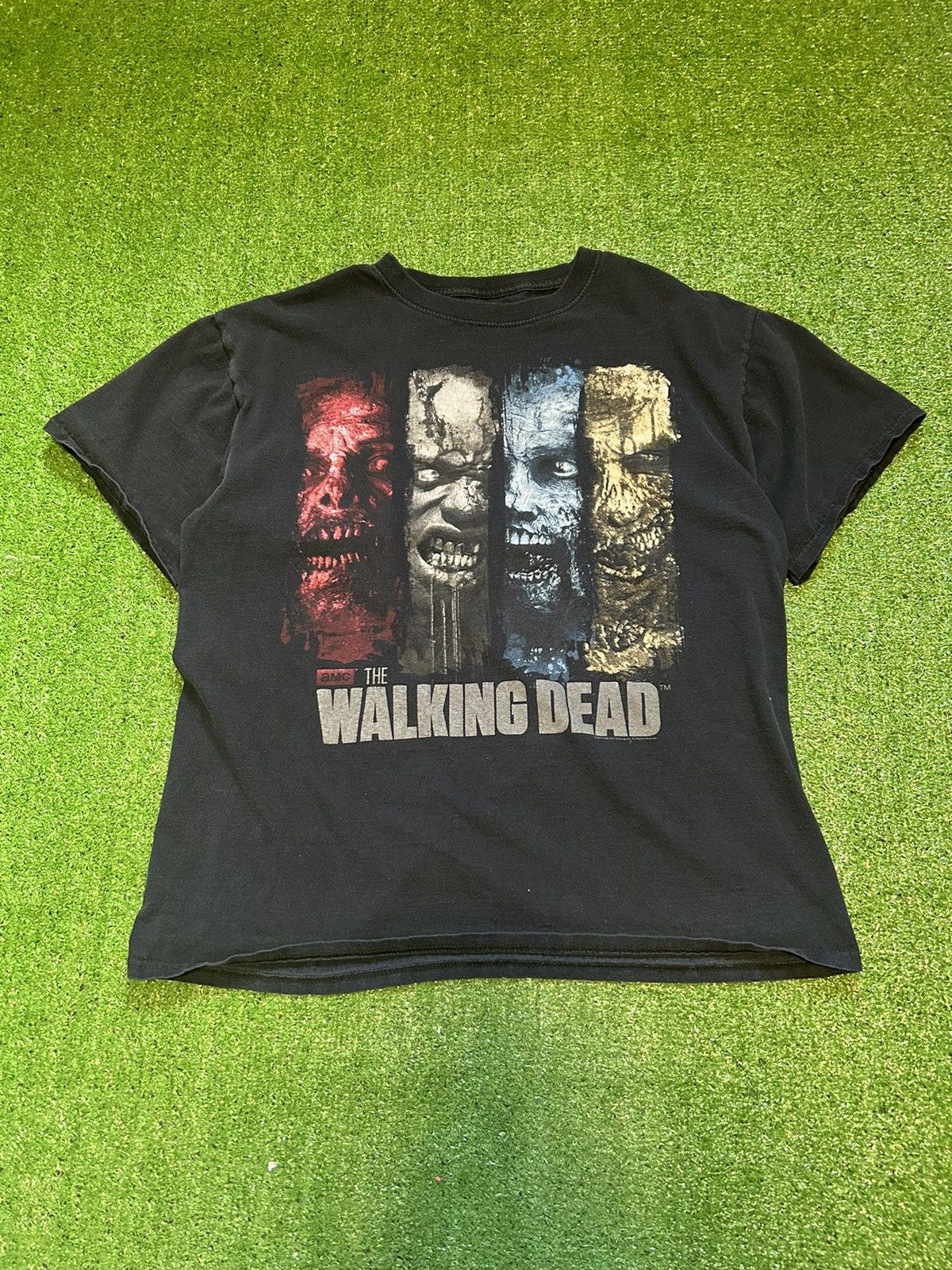 Vintage Y2K Walking Dead grunge shirt Size US S / EU 44-46 / 1 - 1 Thumbnail
