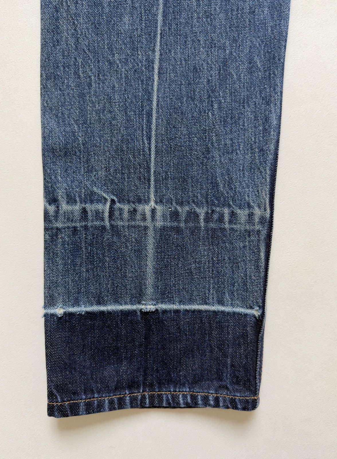 Gucci Early 2010s Washed Blue Skinny Jeans Size US 34 / EU 50 - 19 Thumbnail