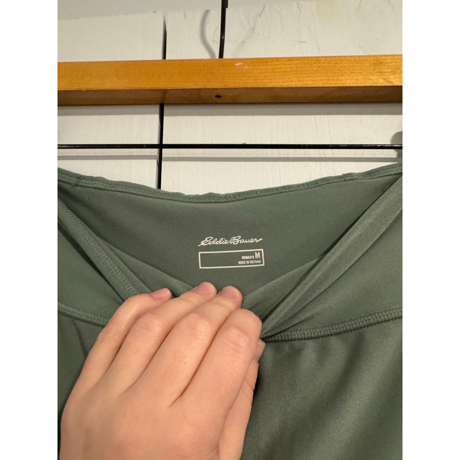Eddie Bauer Eddie Bauer Women's Traverse Trail Joggers Size Medium Size 23" - 3 Thumbnail