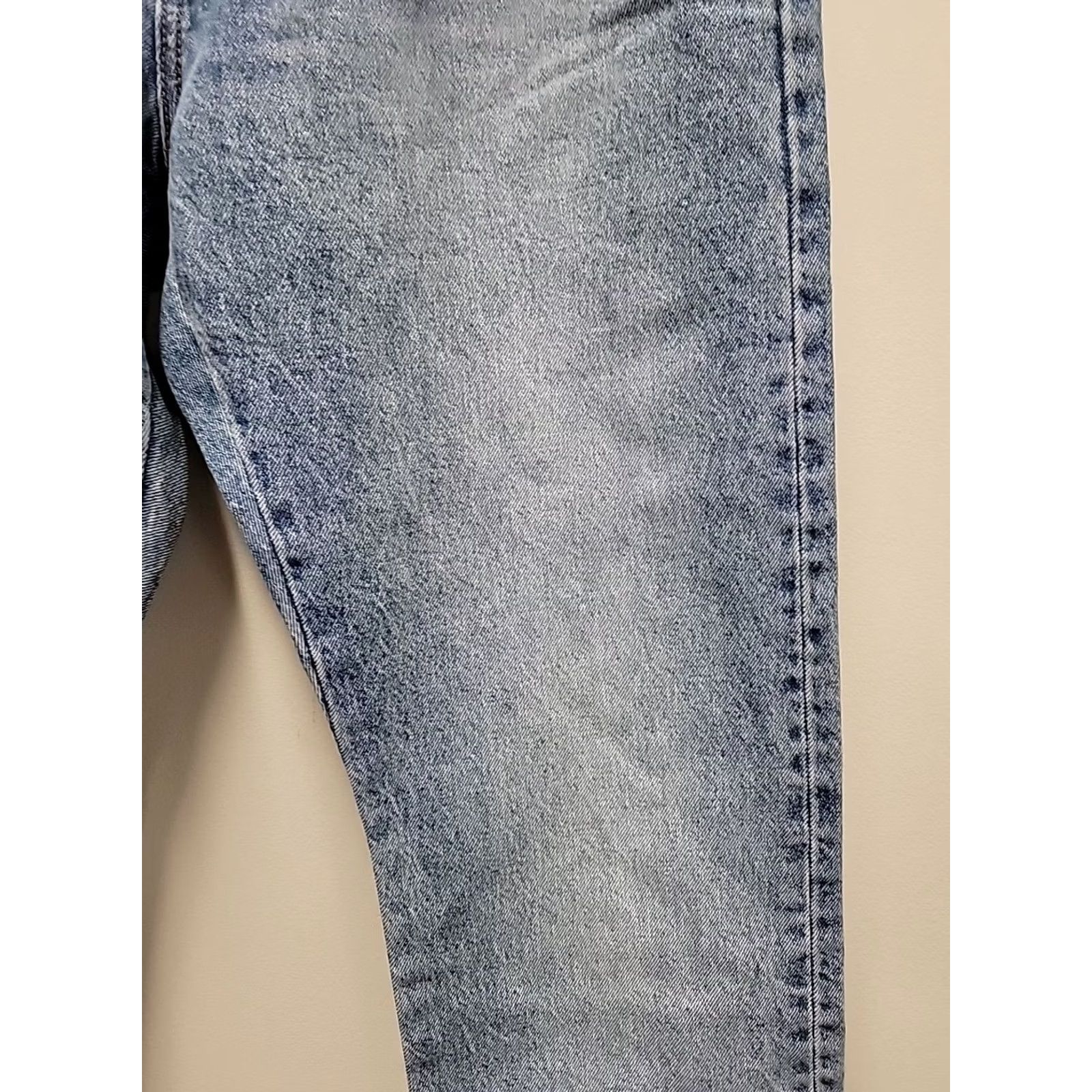 Levi's Levi's 501 Jeans Women's Blue Denim 31x30 Regular Inseam 5-Pocket Patchwork Pants NWT Vintage-Free Molded 501 Series Size 24" / US 00 / IT 34 - 6 Thumbnail