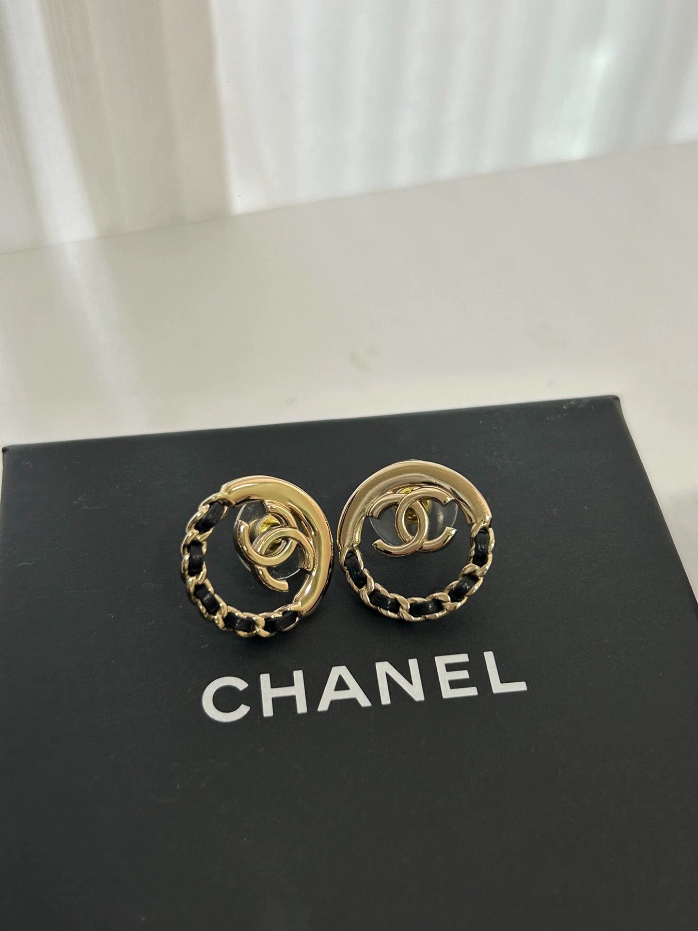Chanel Chanel 24V Circle Leather Chain Logo Earrings Size ONE SIZE - 3 Thumbnail
