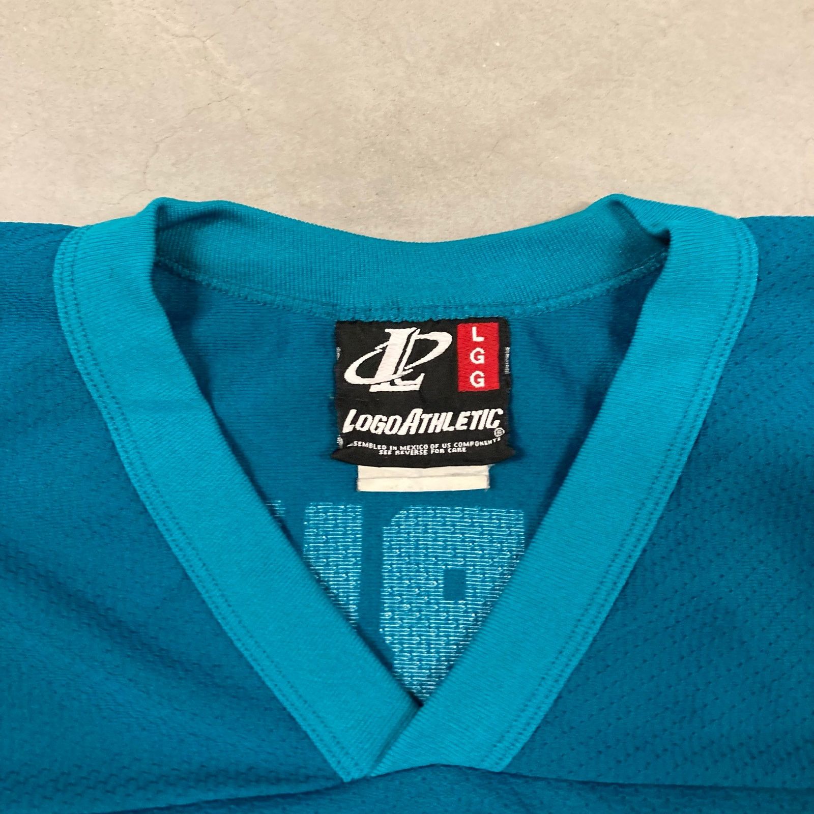 Logo Athletic 90s logo athletic Dan Marino Miami dolphins jersey Size US L / EU 52-54 / 3 - 4 Thumbnail