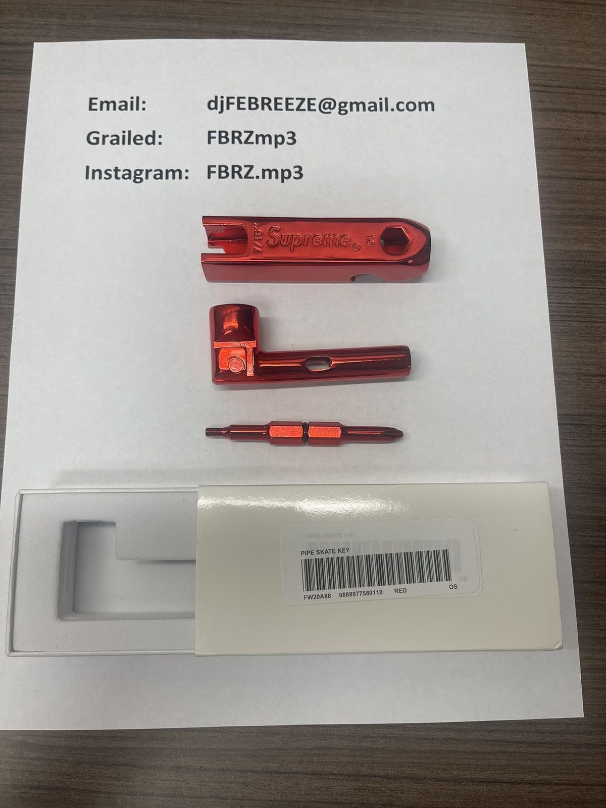 Supreme FW20 skate pipe key red DS | Grailed