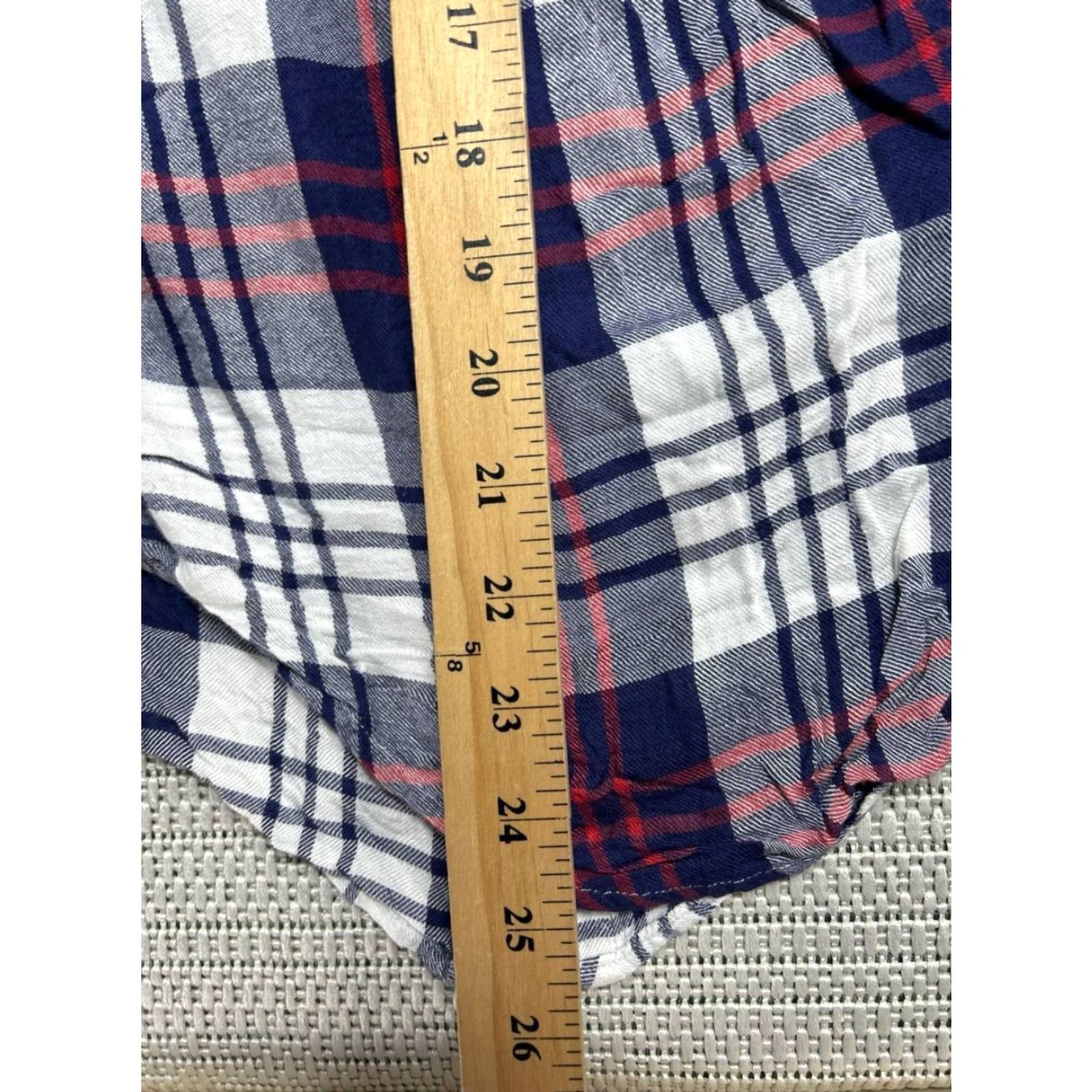 Rails Rails Shirt Womens Small Multicolor Plaid Collared Button Up Flannel Rayon Pocket Easy Care Lightweight Curved Hem Casual Size S / US 4 / IT 40 - 6 Thumbnail