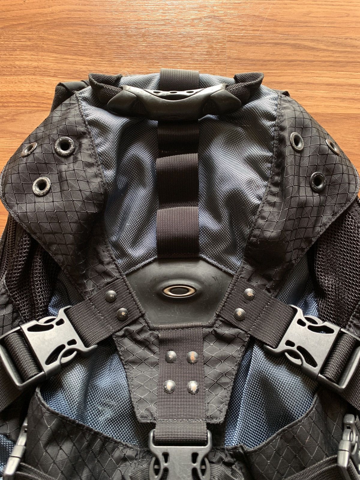 Oakley × Vintage Vintage Oakley Icon Backpack Size ONE SIZE - 2 Thumbnail