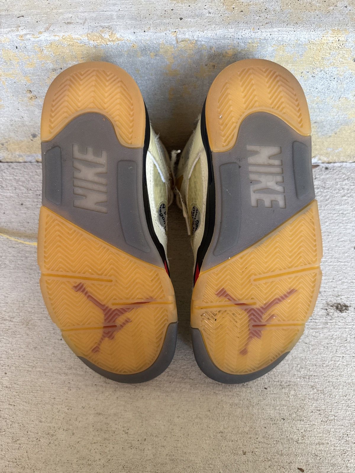 Jordan Brand × Off-White OFF-WHITE x Air Jordan 5 Retro SP Sail in size 7.5 US M Size US 7.5 / EU 40-41 - 5 Thumbnail
