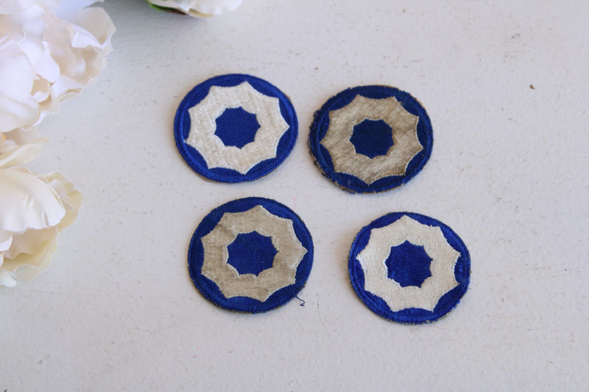 Vintage Vintage 1940s Patch, 9th Service Command Blue Circle with Wh Size ONE SIZE - 3 Thumbnail