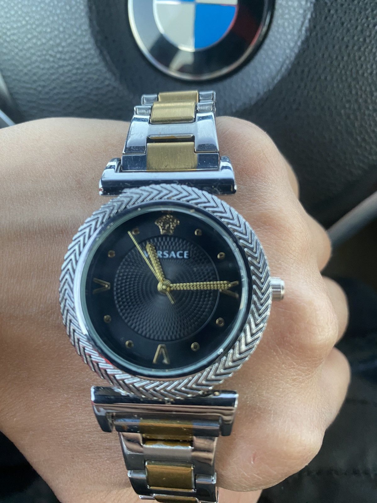 Versace Versace V-Motif Vintage Logo Women's Watch Size ONE SIZE - 2 Thumbnail
