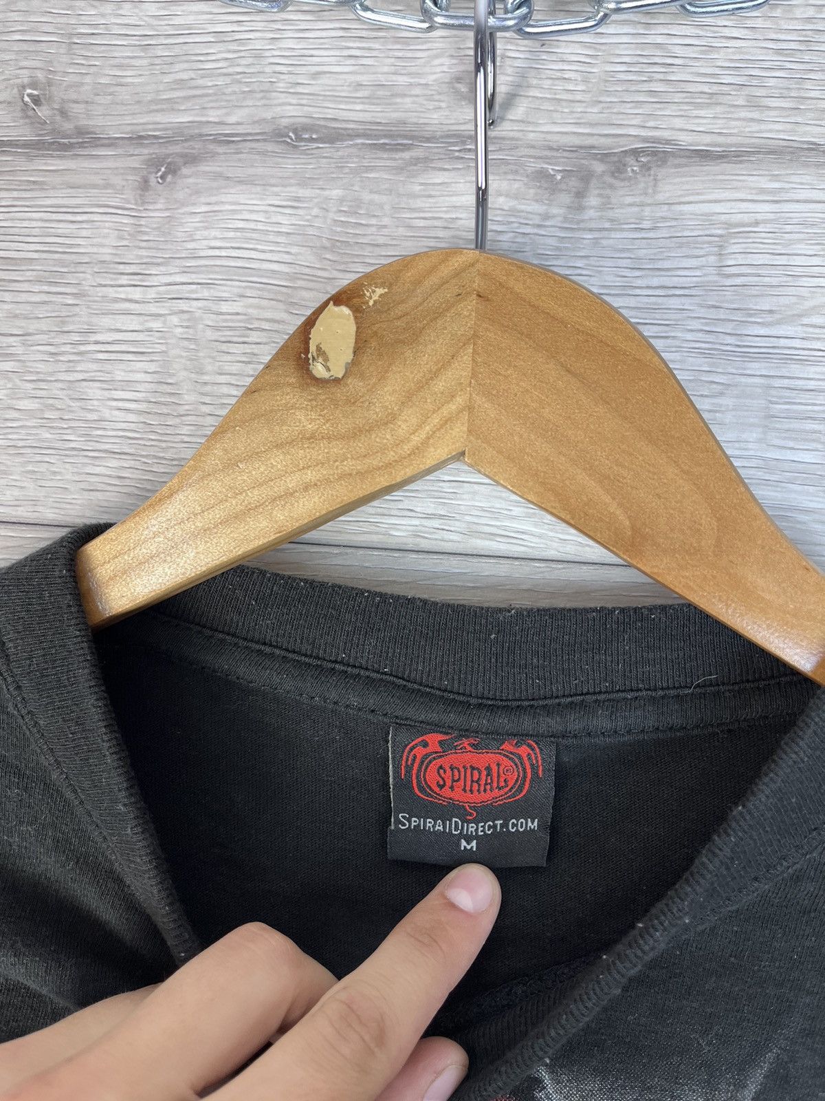 Japanese Brand Mens longsleeve Spiral size M Size US M / EU 48-50 / 2 - 8 Thumbnail