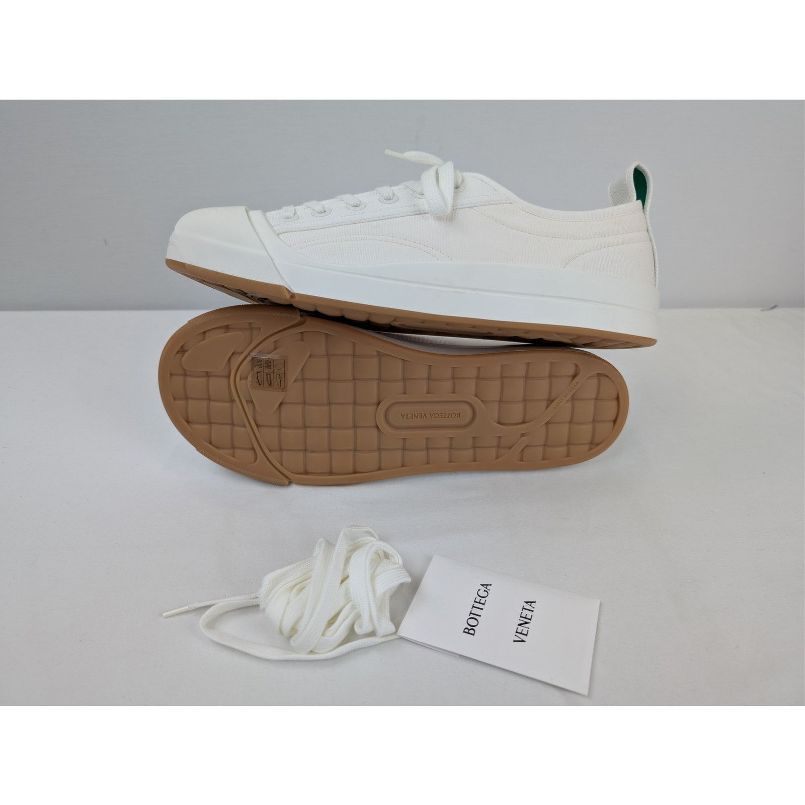 Bottega Veneta o1rshd1 Canvas Vulcan Low top Sneaker in Optic White Size US 12 / EU 45 - 14 Thumbnail