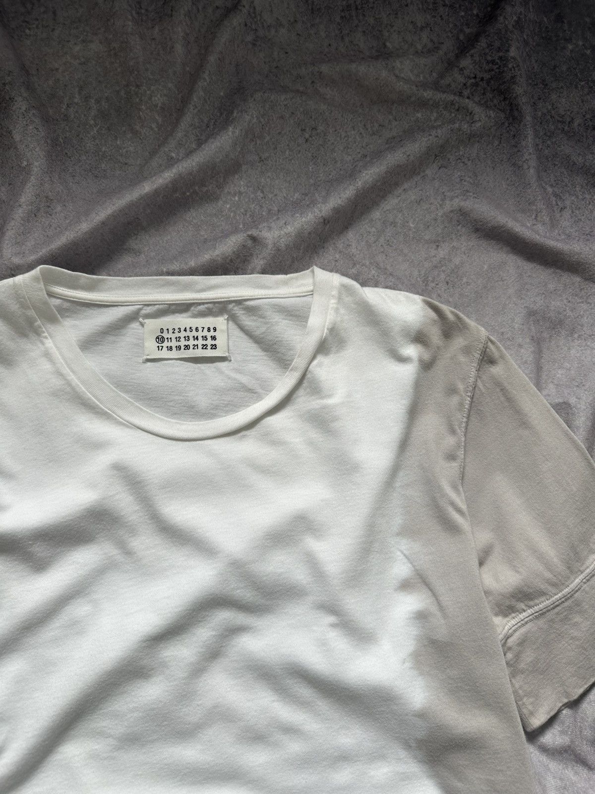Maison Margiela Maison Margiela SSIl Dyed Colors Panel T-Shirt Size 48(M/L) Size US M / EU 48-50 / 2 - 6 Thumbnail