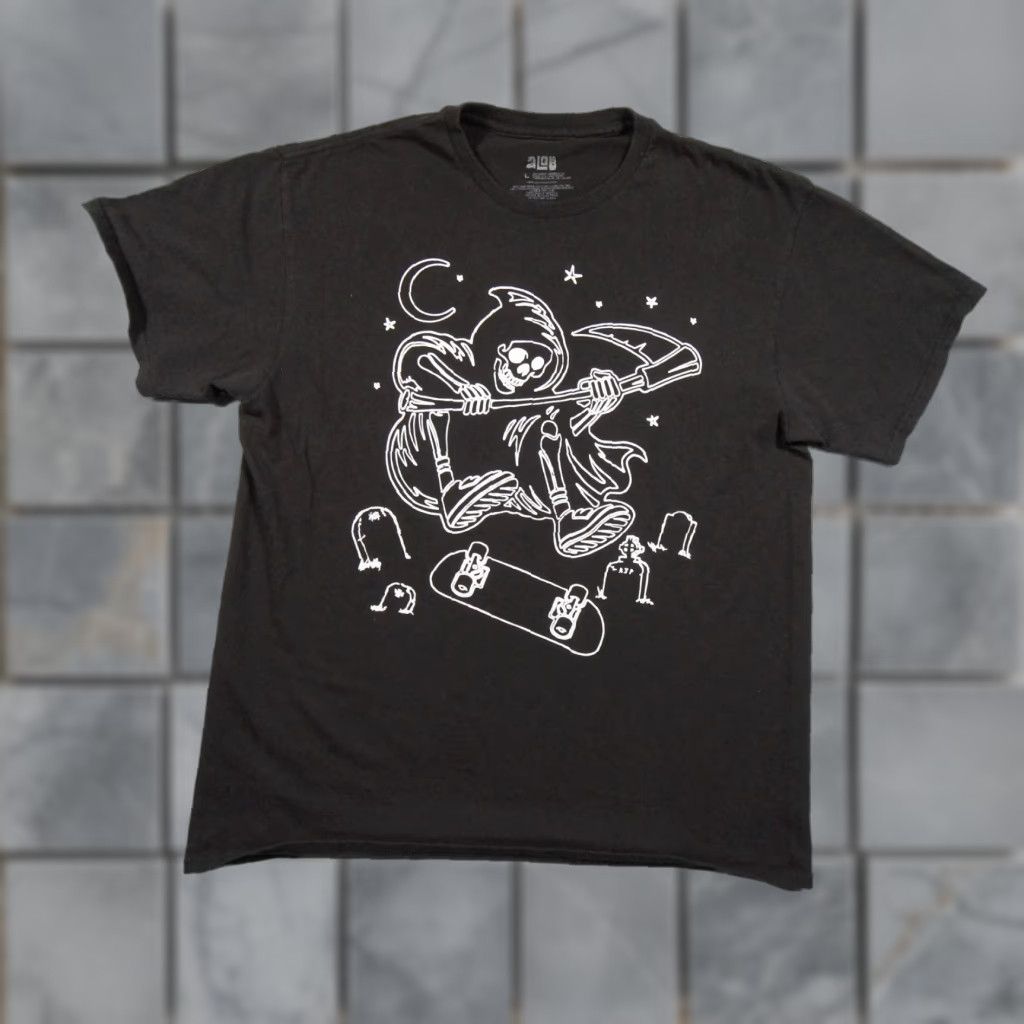 Vintage aLab Skateboard T-Shirt Mens Large Black Crew Neck Grim Reaper Skull Streetwear Size US L / EU 52-54 / 3 - 1 Thumbnail