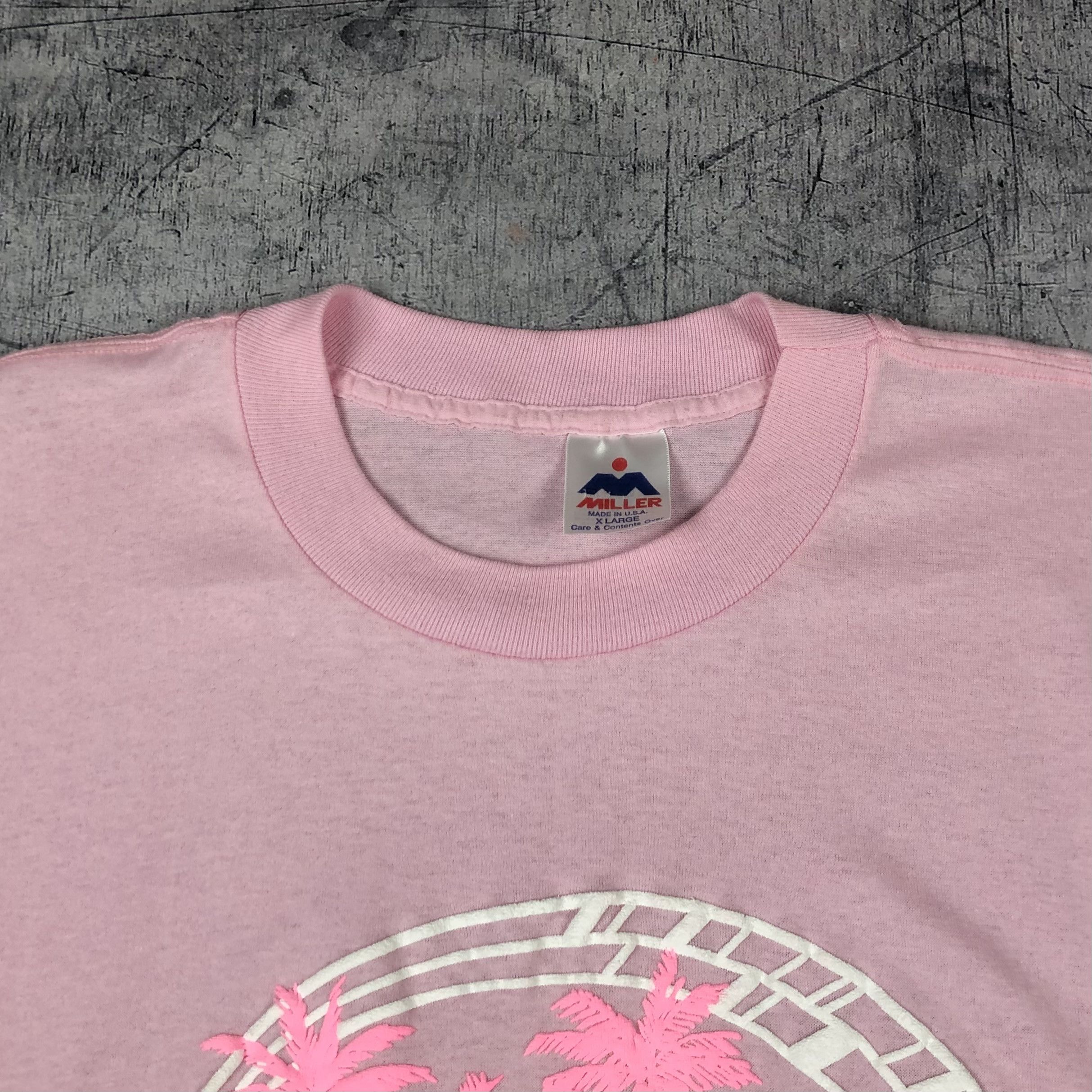 Vintage 1989 Las Vegas Puff Print Pink Tee Size US XL / EU 56 / 4 - 5 Thumbnail