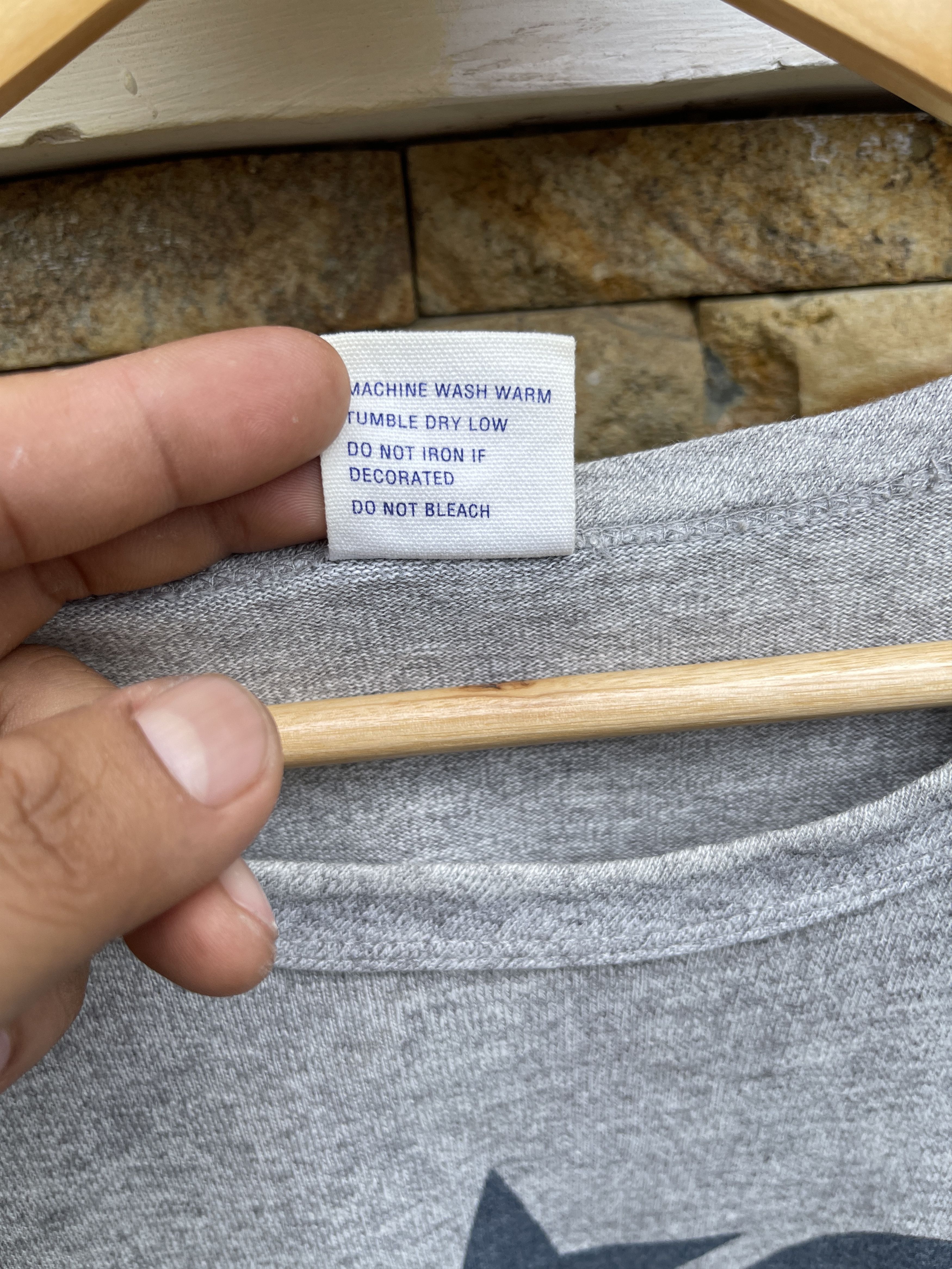 Champion Last Drop🔥Rare🔥Vintage Champion x NYC TOMMY ERD GRUNGE TEE Size US M / EU 48-50 / 2 - 6 Thumbnail