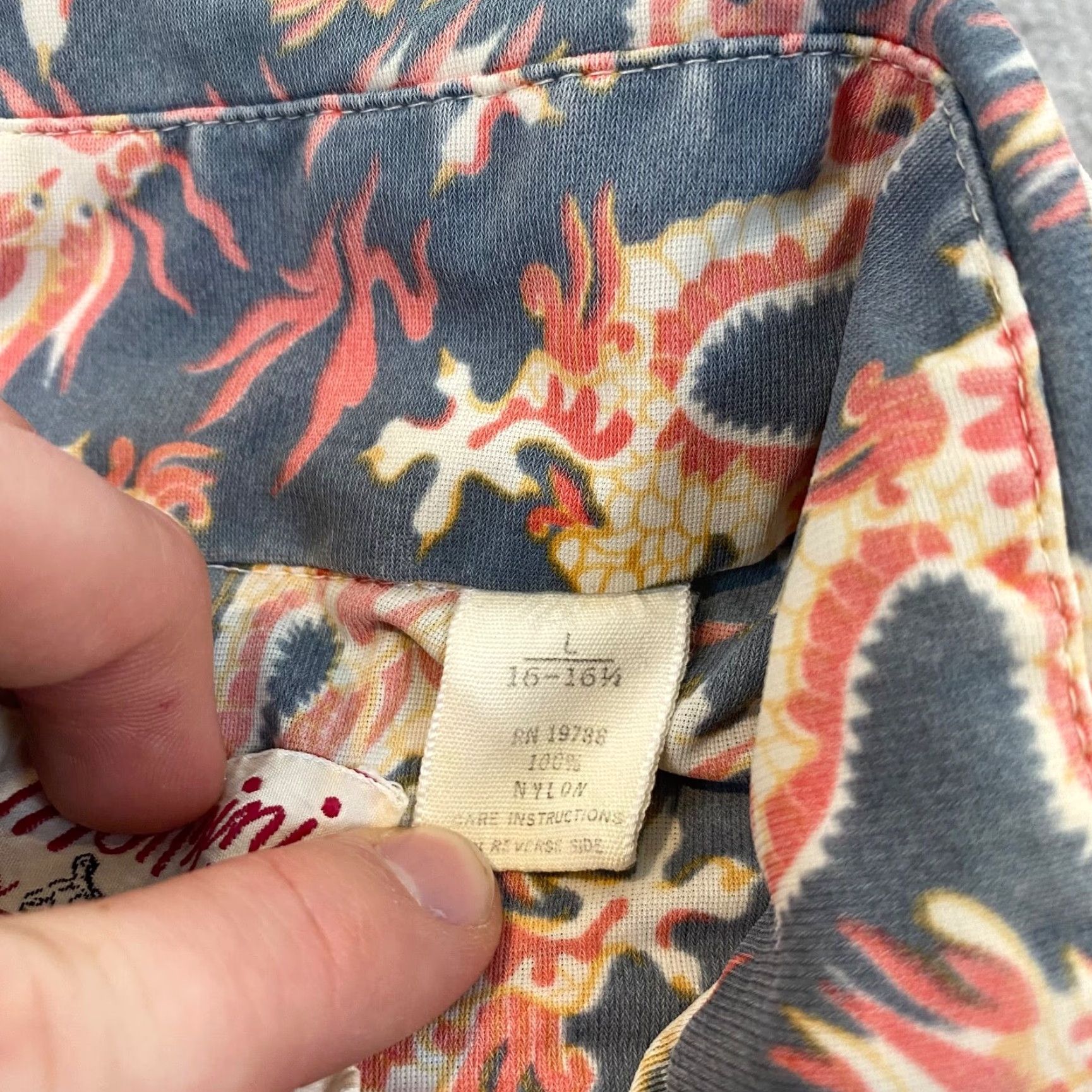 Vintage VTG Monzini Shirt Mens Large 16-16.5 Red Blue Dragon Asian Button Up Disco Party Shirt Size US L / EU 52-54 / 3 - 4 Thumbnail