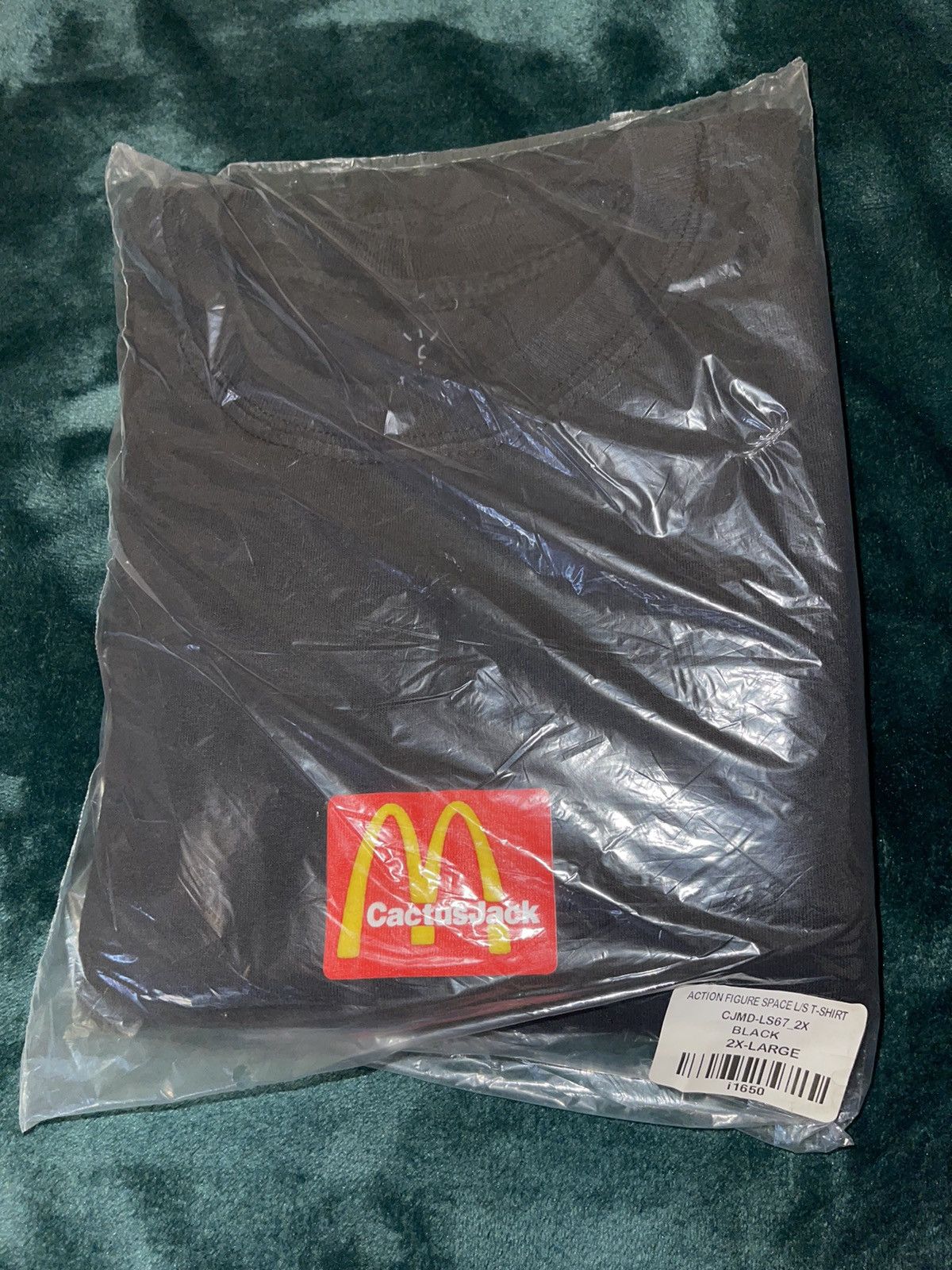 Travis Scott Travis Scott x McDonald’s Action Figure Space L/S Tee Size US L / EU 52-54 / 3 - 1 Thumbnail