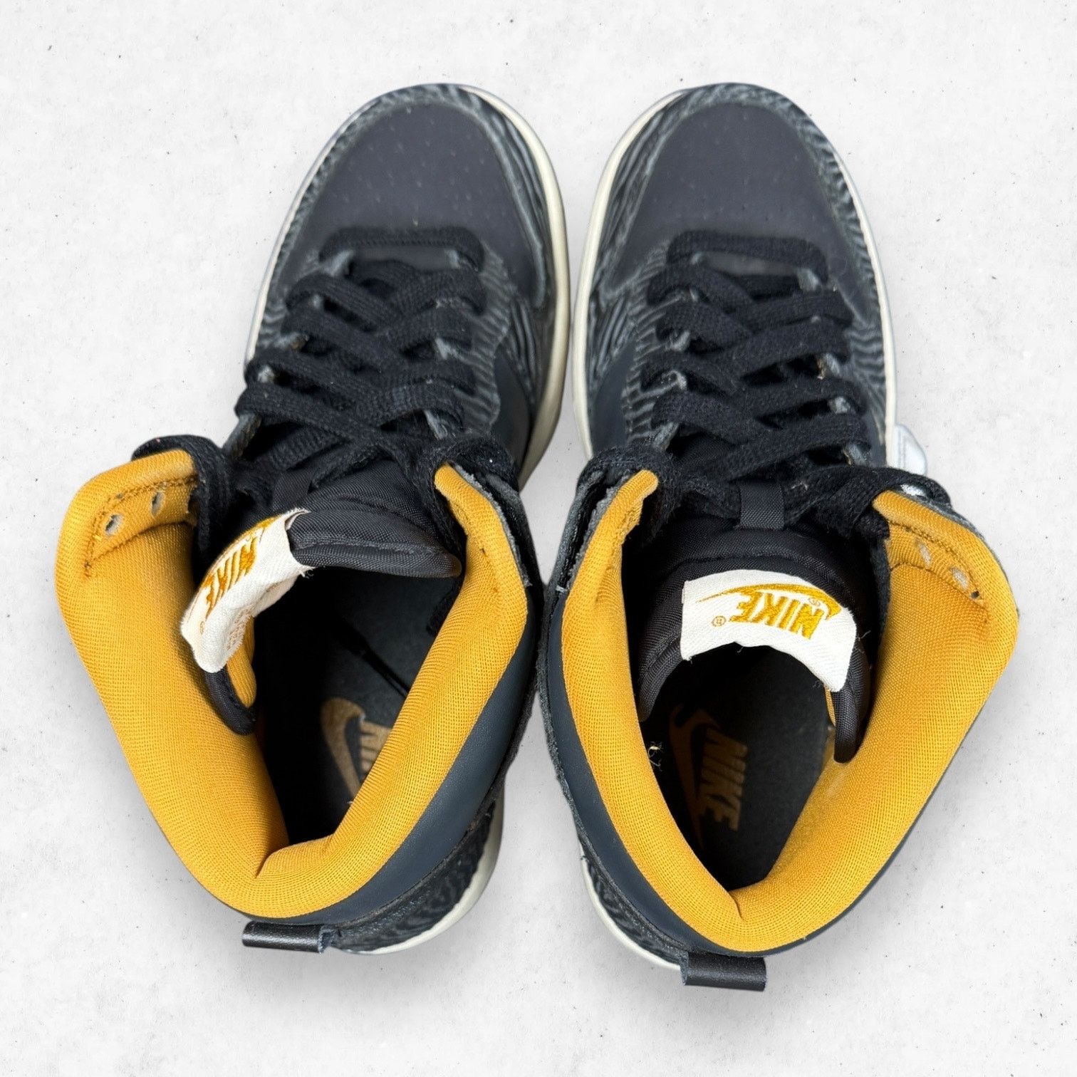 Nike Nike Dunk High Skinny Tiger Print Black Gold Sz 6 Size US 6 / IT 36 - 9 Thumbnail