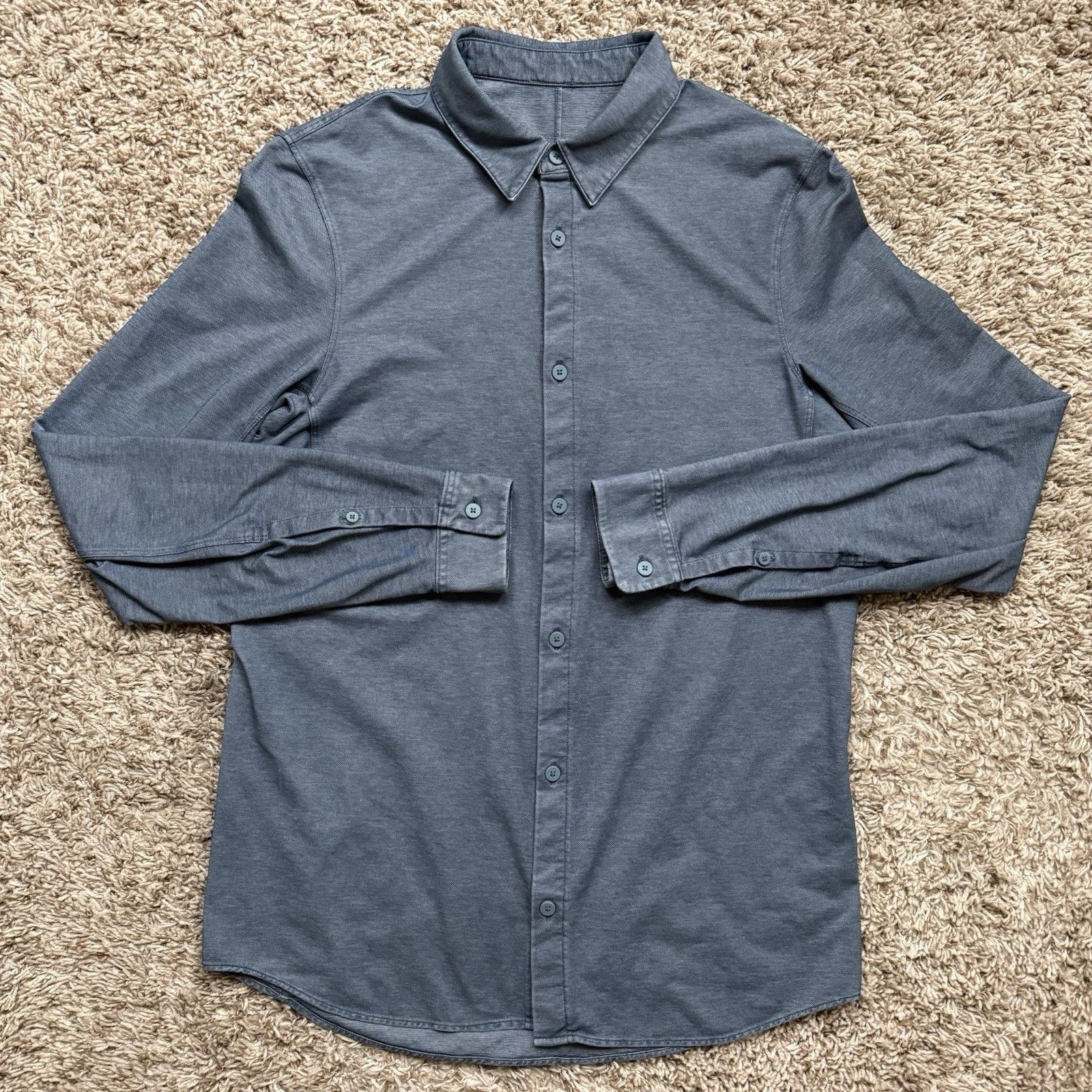 Lululemon LuluLemon Commission Button Up Blue Shirt Long Sleeve Size M Size US M / EU 48-50 / 2 - 1 Thumbnail