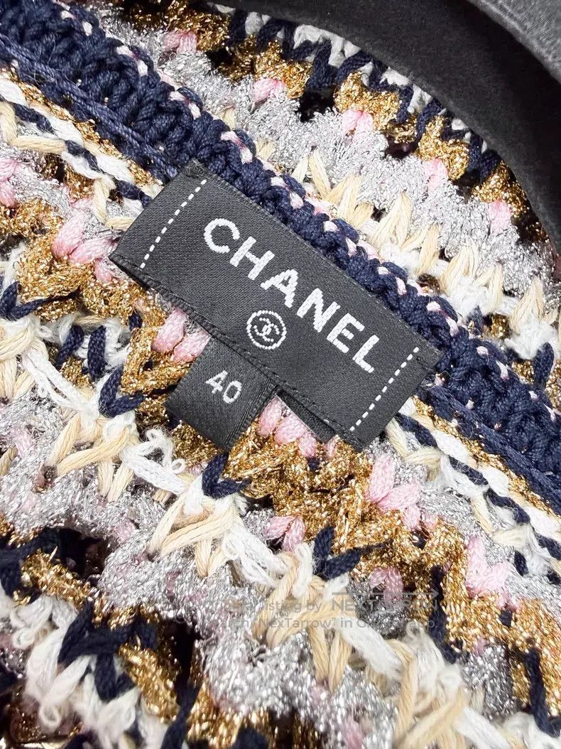 Chanel Chanel Gold-plated fine glitter bow button long-sleeved kn Size S / US 4 / IT 40 - 7 Thumbnail