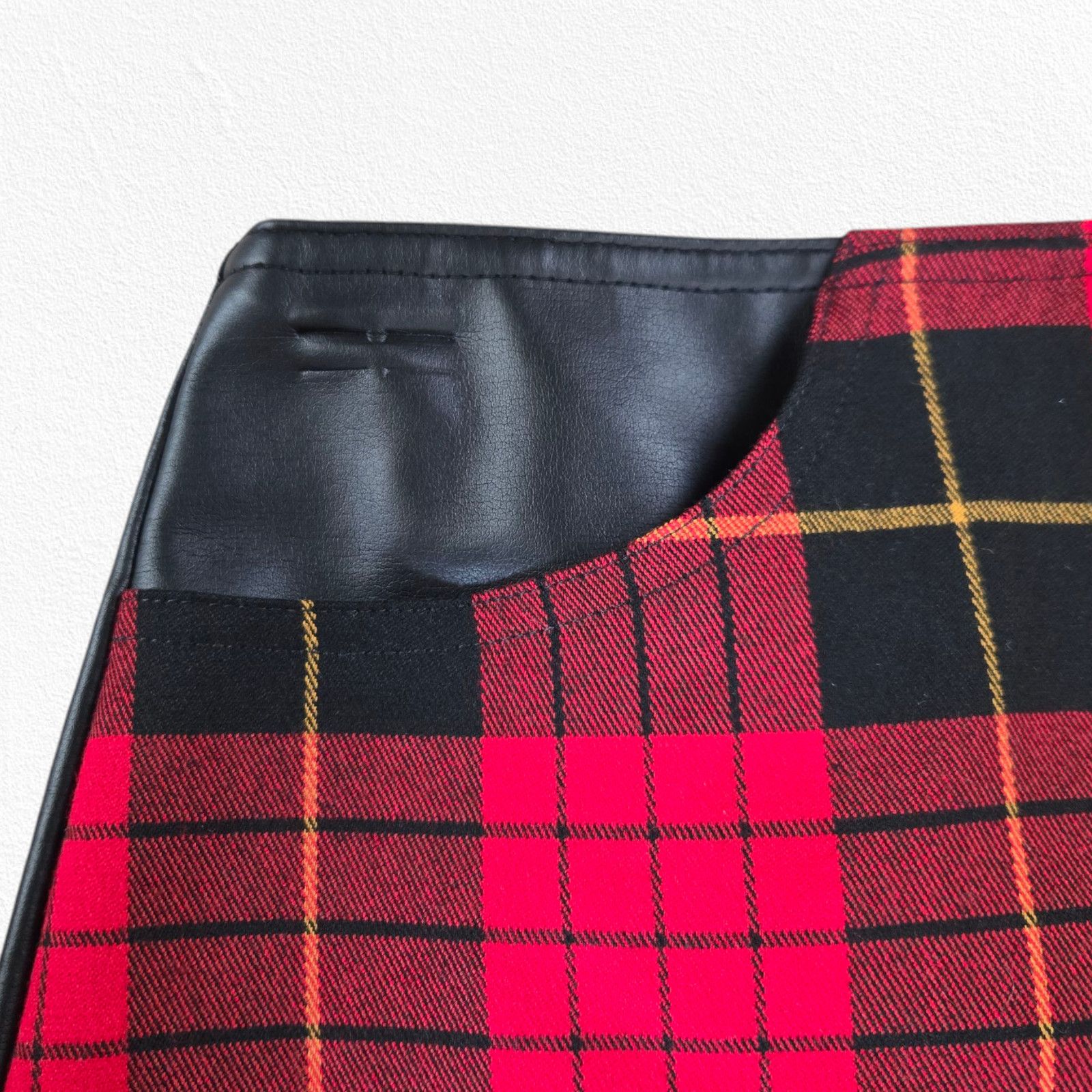 Other Y2K Wet Seal Red Plaid Punk Mini Skirt Size 5 6 Size 28" / US 6 / IT 42 - 6 Thumbnail