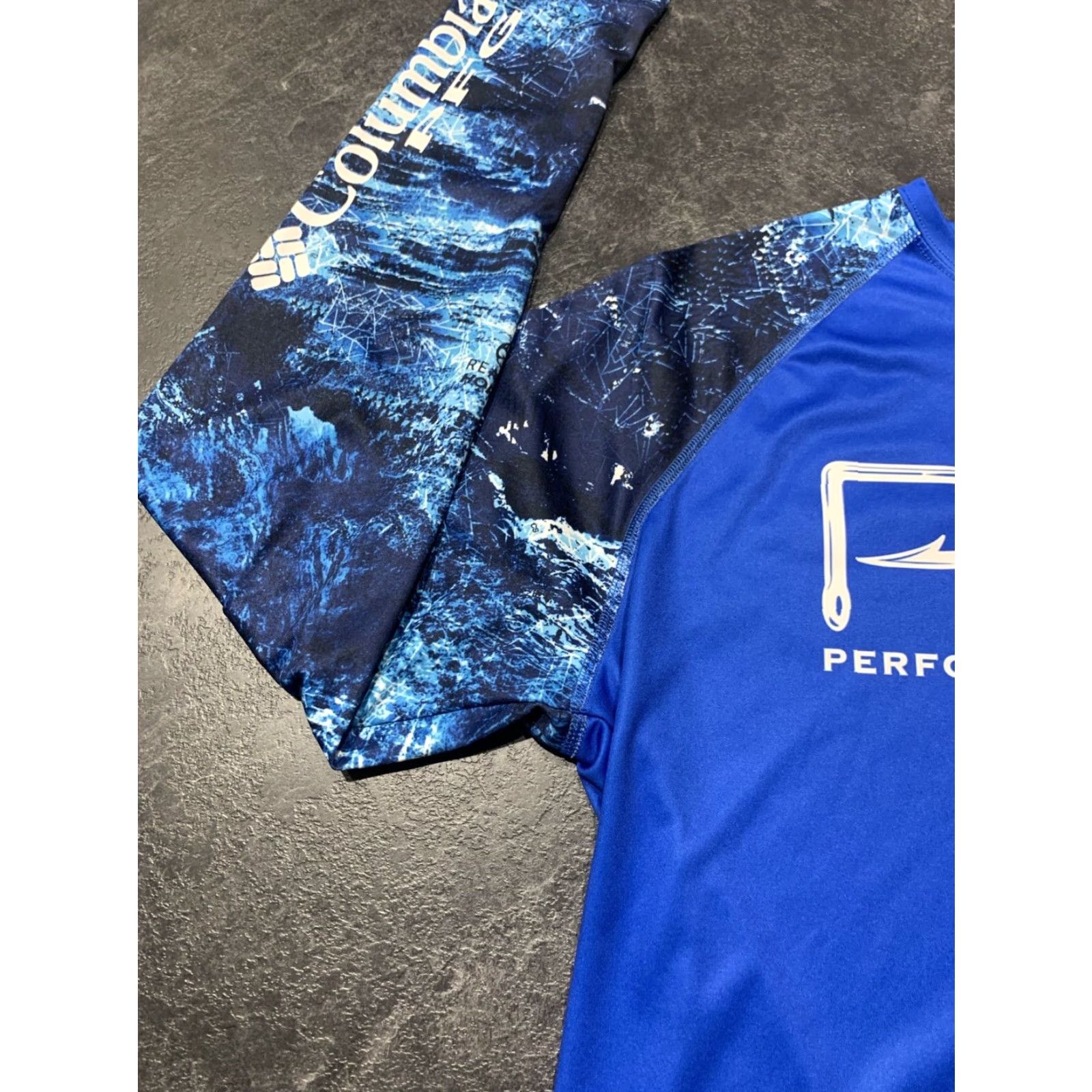 Realtree Columbia PFG Fishing Long Sleeve Shirt Adult Large Blue Multicolor Camouflage Moisture Wicking Mens Size US L / EU 52-54 / 3 - 4 Thumbnail