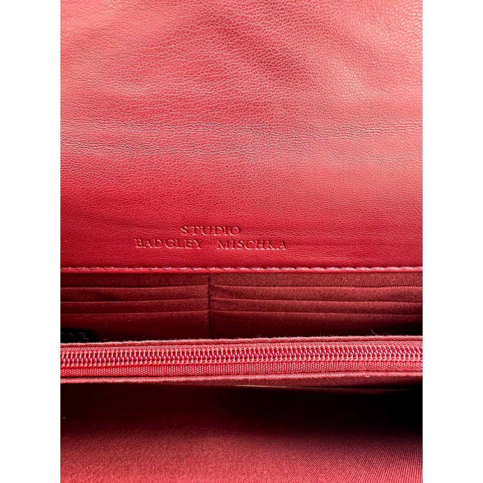 Badgley Mischka Badgley Mischka Crossbody Chevron Quilted Center Cover Wine Size ONE SIZE - 6 Thumbnail
