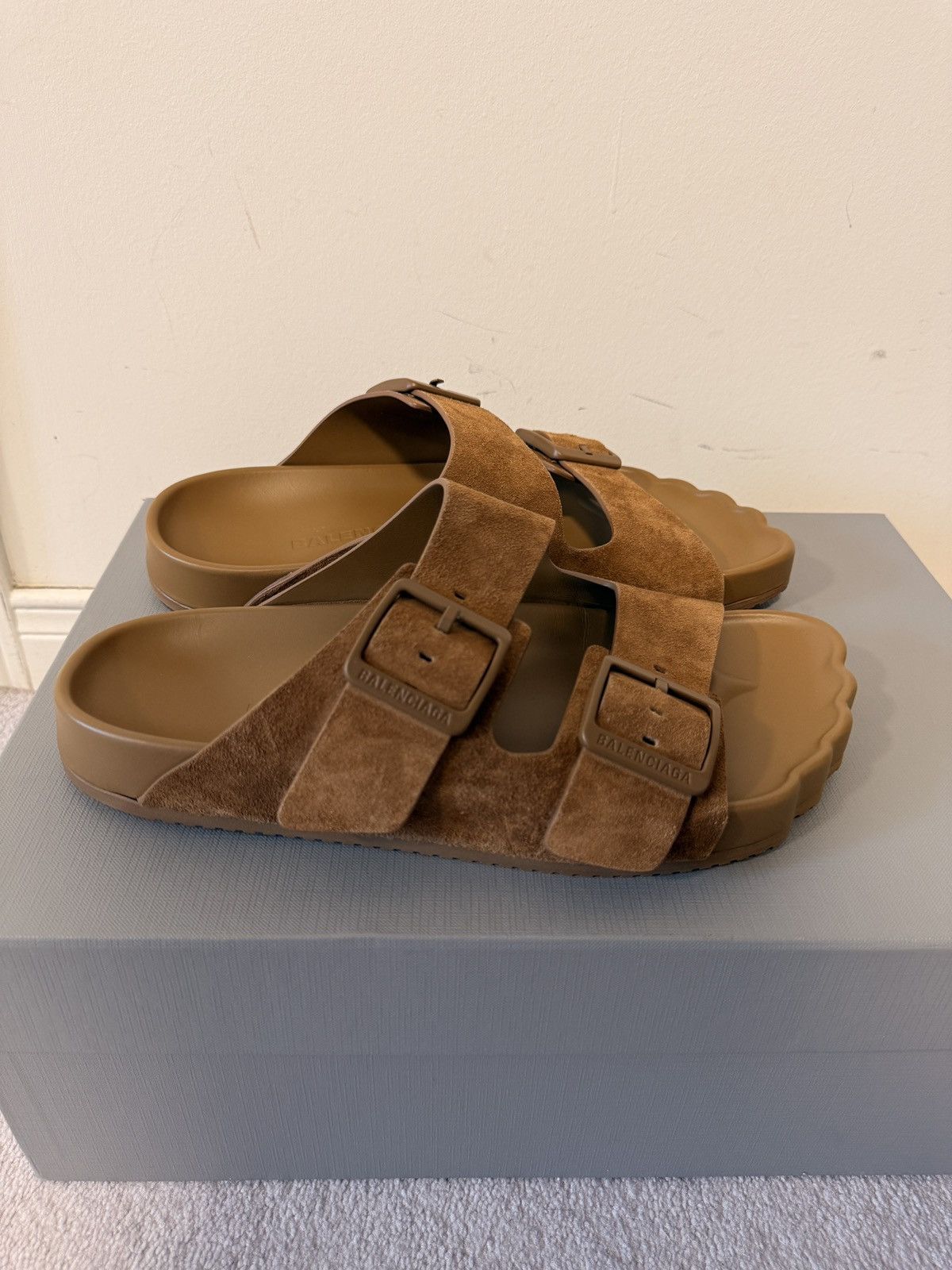 Balenciaga Balenciaga Sunday Slides Size US 8 / EU 41 - 1 Thumbnail