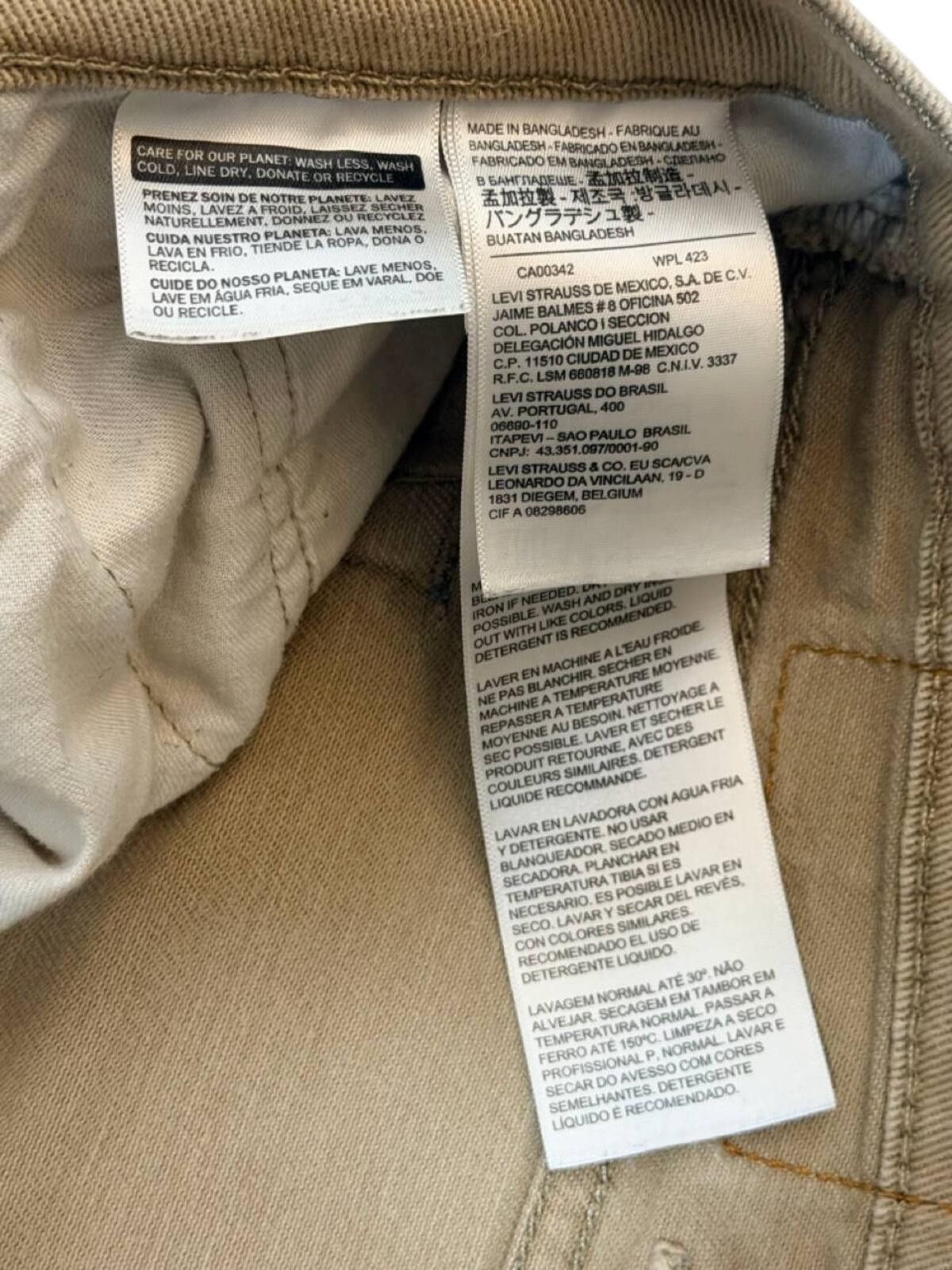 Other Levi's 541 Athletic Fit Chino Pants Mens Size US 42 / EU 58 - 2 Thumbnail