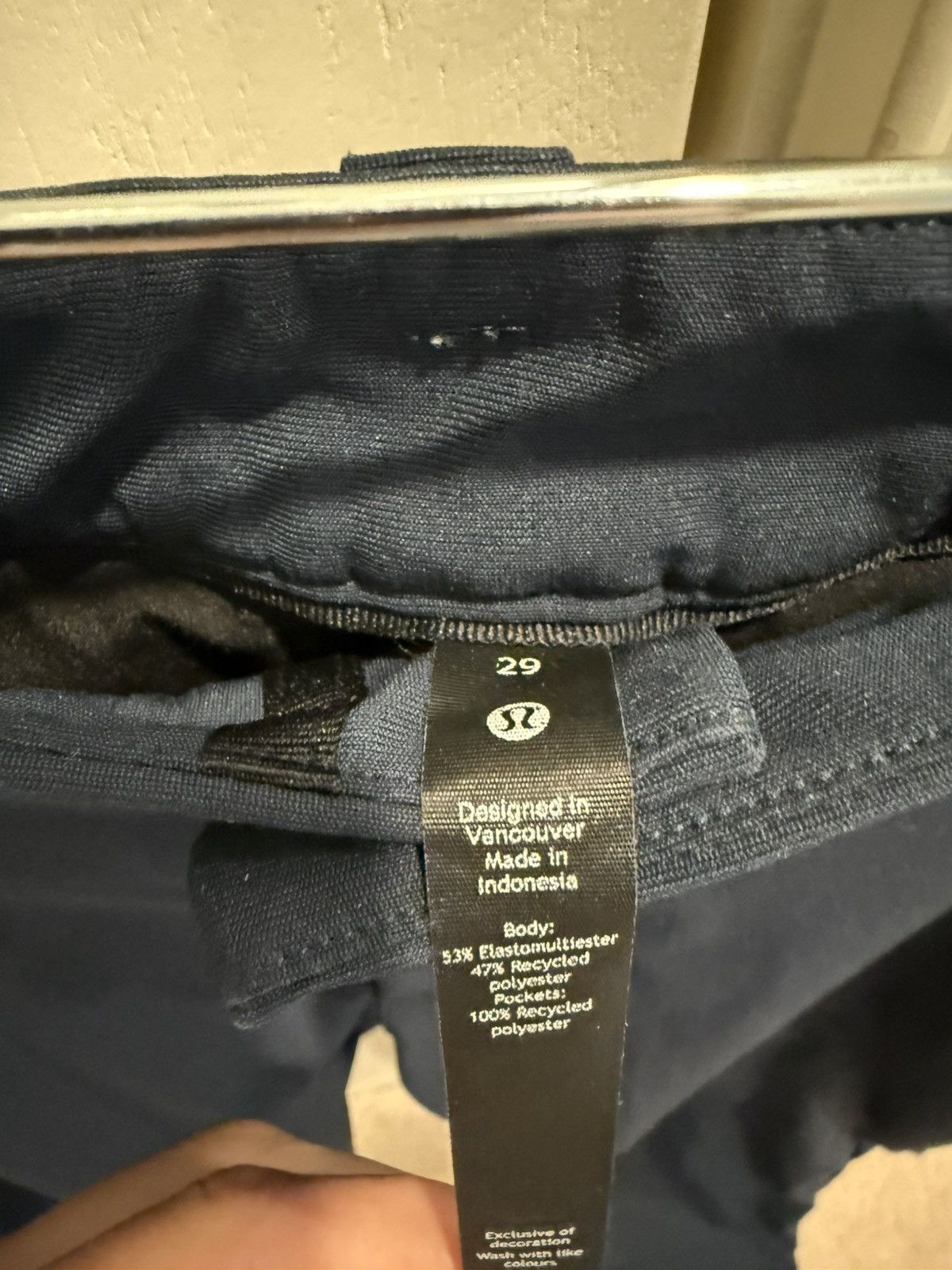 Lululemon Lululemon Commission warpstreme pants navy blue Size US 29 - 2 Thumbnail