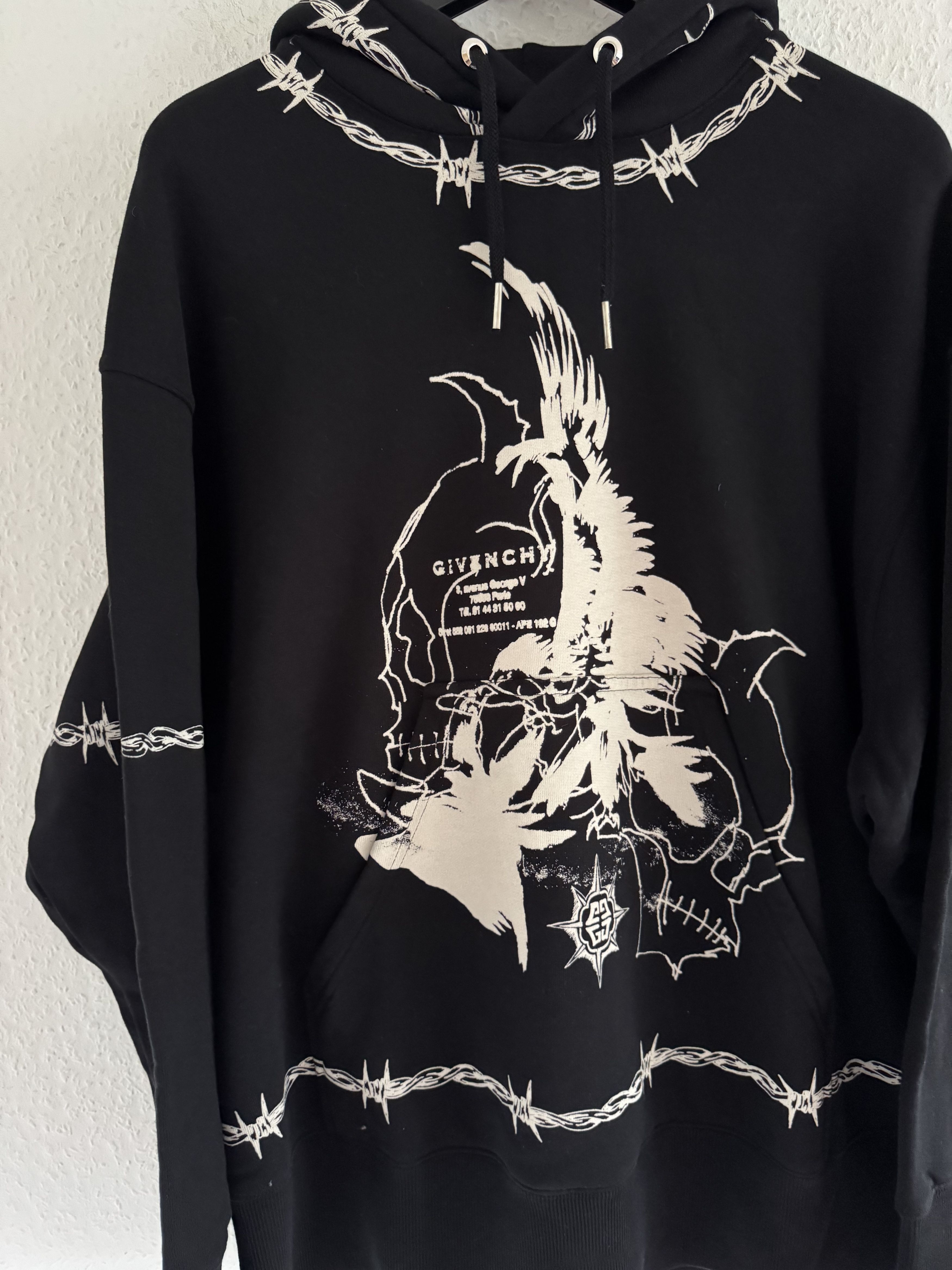 Givenchy Black Barbed Wire Eagle Oversized Hoodie Size US S / EU 44-46 / 1 - 4 Thumbnail